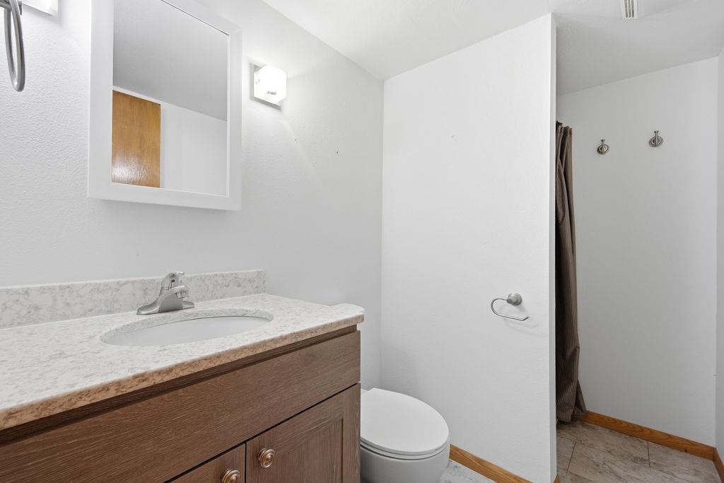 1019 W UPHAM STREET, Marshfield, Wisconsin 54449, 4 Bedrooms Bedrooms, ,2 BathroomsBathrooms,Residential,For Sale,1019 W UPHAM STREET,22604033