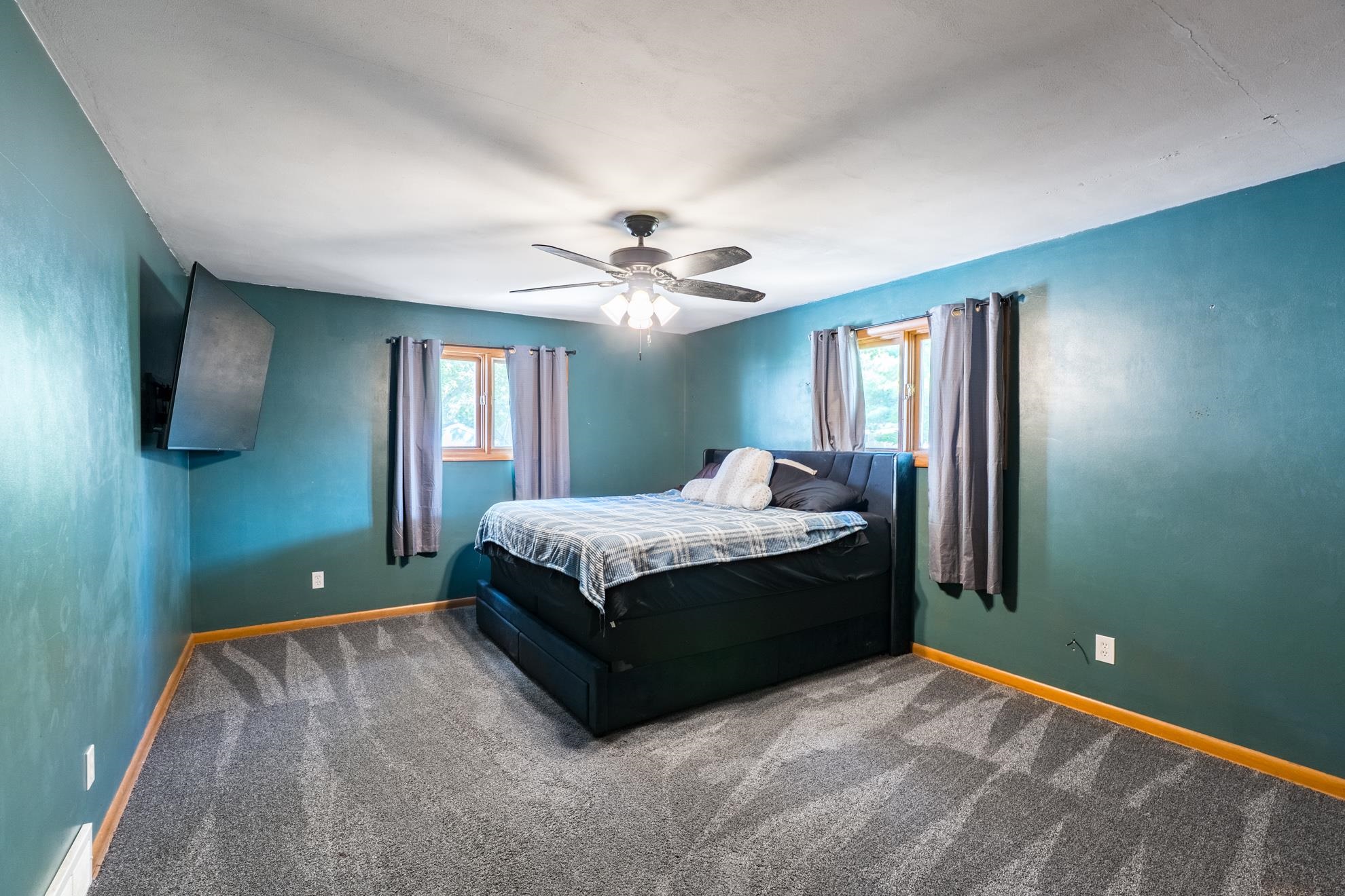 809 N 8TH AVENUE, Wausau, Wisconsin 54401, 3 Bedrooms Bedrooms, ,1 BathroomBathrooms,Residential,For Sale,809 N 8TH AVENUE,22604035