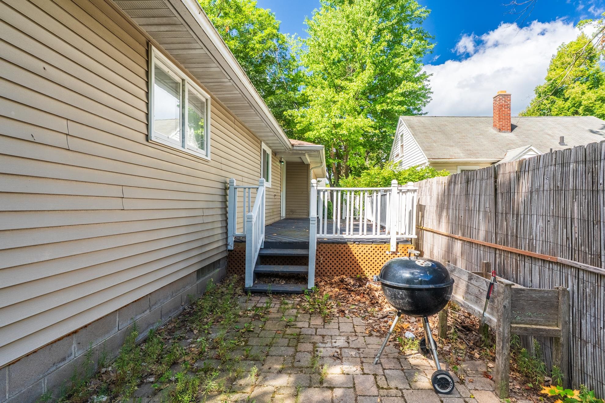 809 N 8TH AVENUE, Wausau, Wisconsin 54401, 3 Bedrooms Bedrooms, ,1 BathroomBathrooms,Residential,For Sale,809 N 8TH AVENUE,22604035