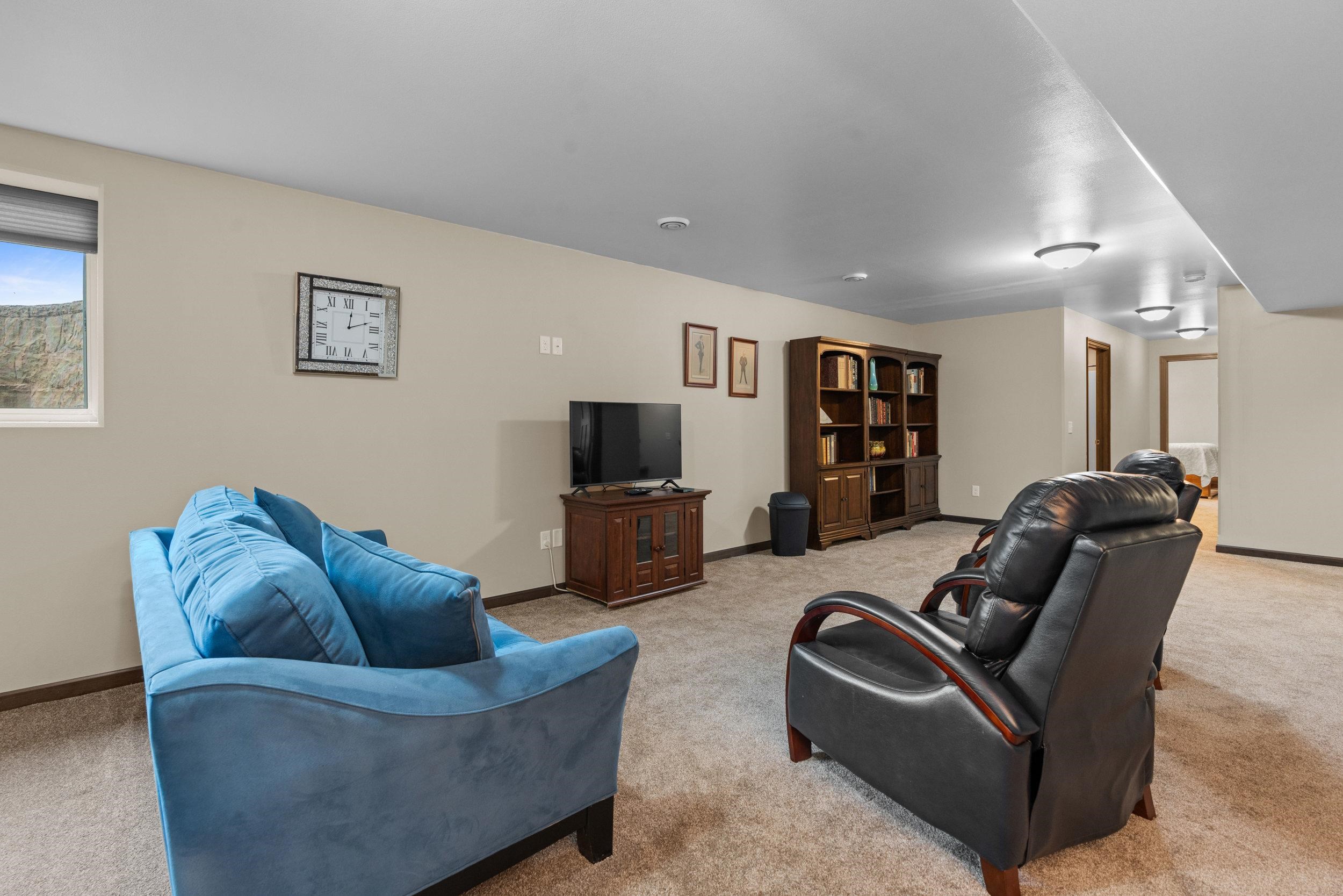 4355 HANOVER STREET, Plover, Wisconsin 54467, 4 Bedrooms Bedrooms, ,3 BathroomsBathrooms,Residential,For Sale,4355 HANOVER STREET,22604036