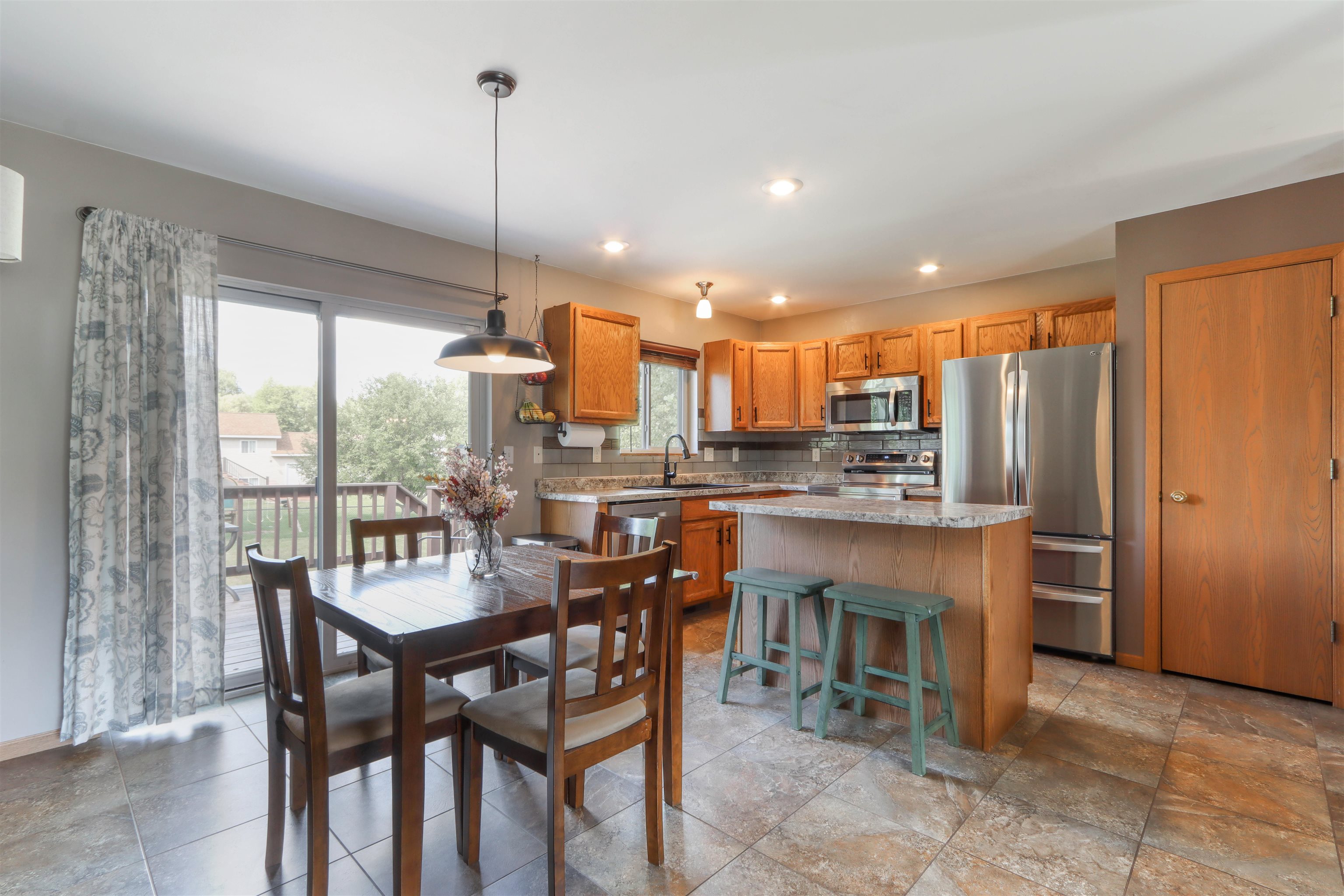 2602 COUNTRY CREEK LANE, Weston, Wisconsin 54476, 3 Bedrooms Bedrooms, ,2 BathroomsBathrooms,Residential,For Sale,2602 COUNTRY CREEK LANE,22604037