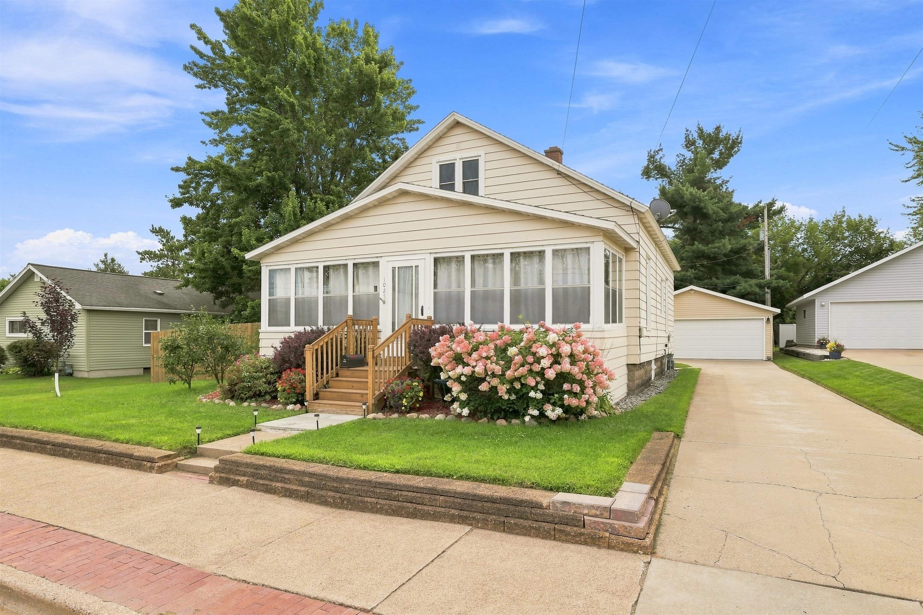 1025 MATILDA STREET, Stevens Point, Wisconsin 54481, 3 Bedrooms Bedrooms, ,1 BathroomBathrooms,Residential,For Sale,1025 MATILDA STREET,22604039