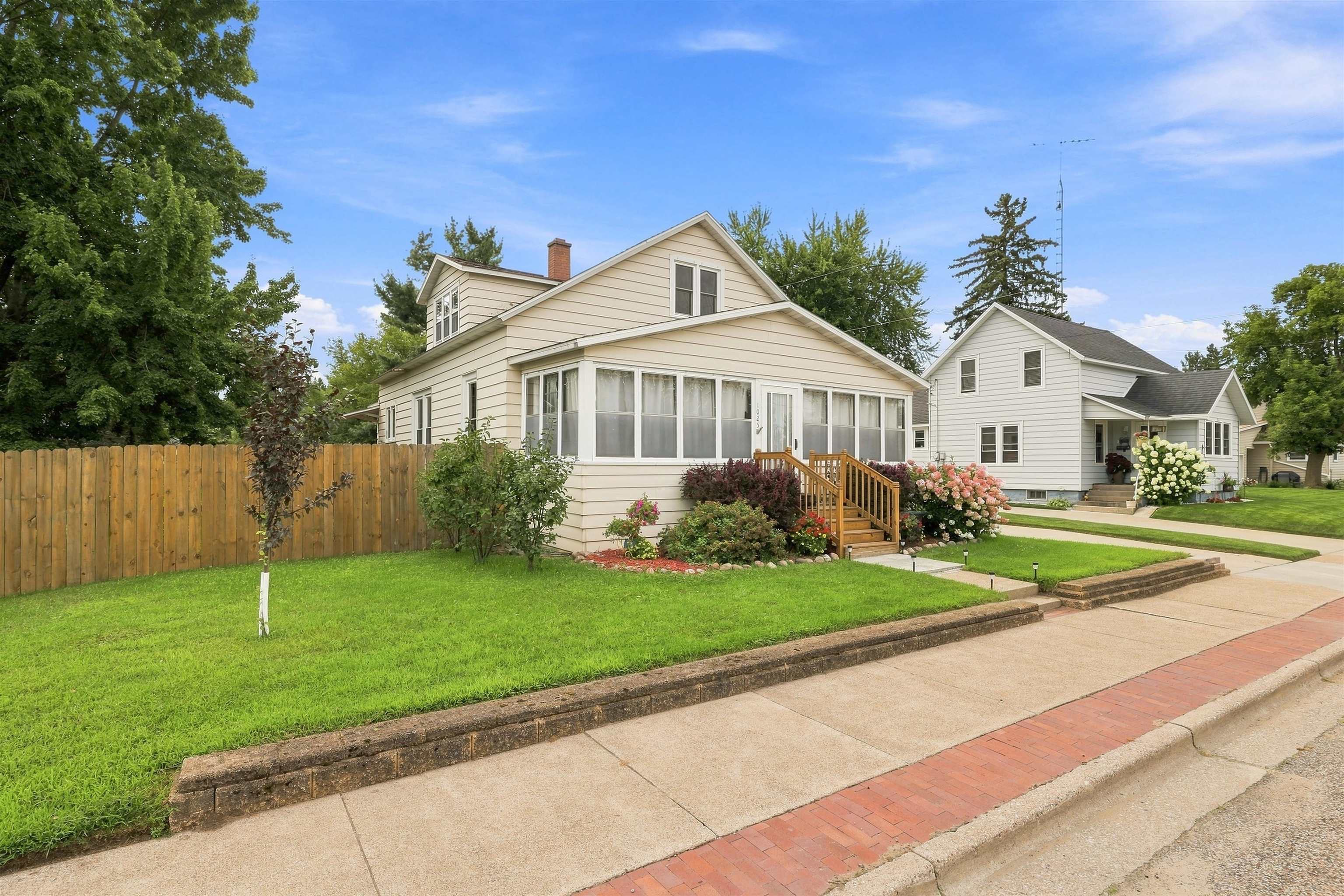 1025 MATILDA STREET, Stevens Point, Wisconsin 54481, 3 Bedrooms Bedrooms, ,1 BathroomBathrooms,Residential,For Sale,1025 MATILDA STREET,22604039
