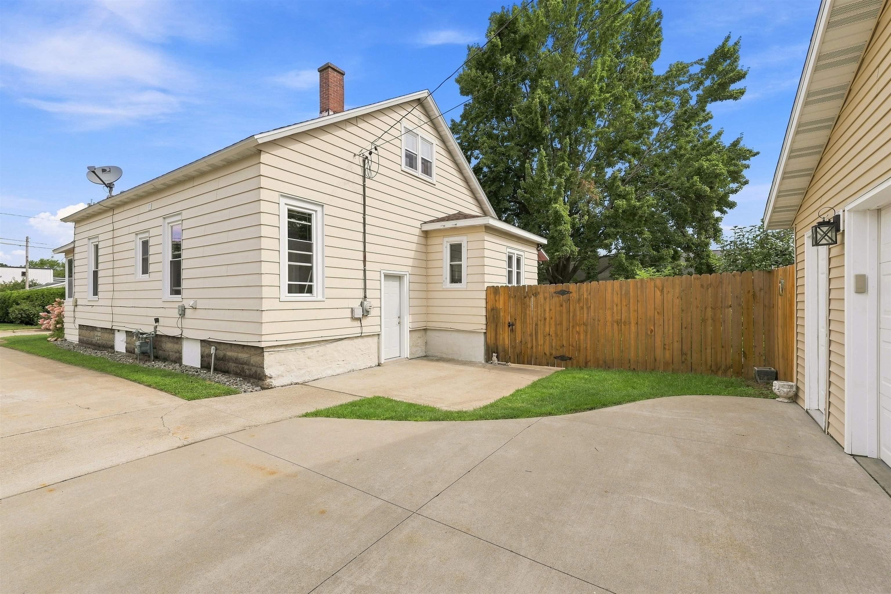 1025 MATILDA STREET, Stevens Point, Wisconsin 54481, 3 Bedrooms Bedrooms, ,1 BathroomBathrooms,Residential,For Sale,1025 MATILDA STREET,22604039