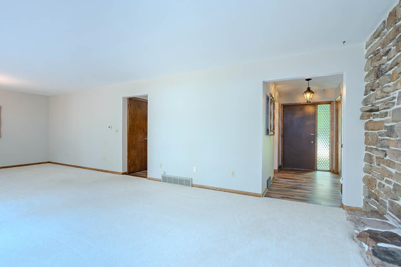 703 URBAN STREET, Rothschild, Wisconsin 54474, 4 Bedrooms Bedrooms, ,2 BathroomsBathrooms,Residential,For Sale,703 URBAN STREET,22604040