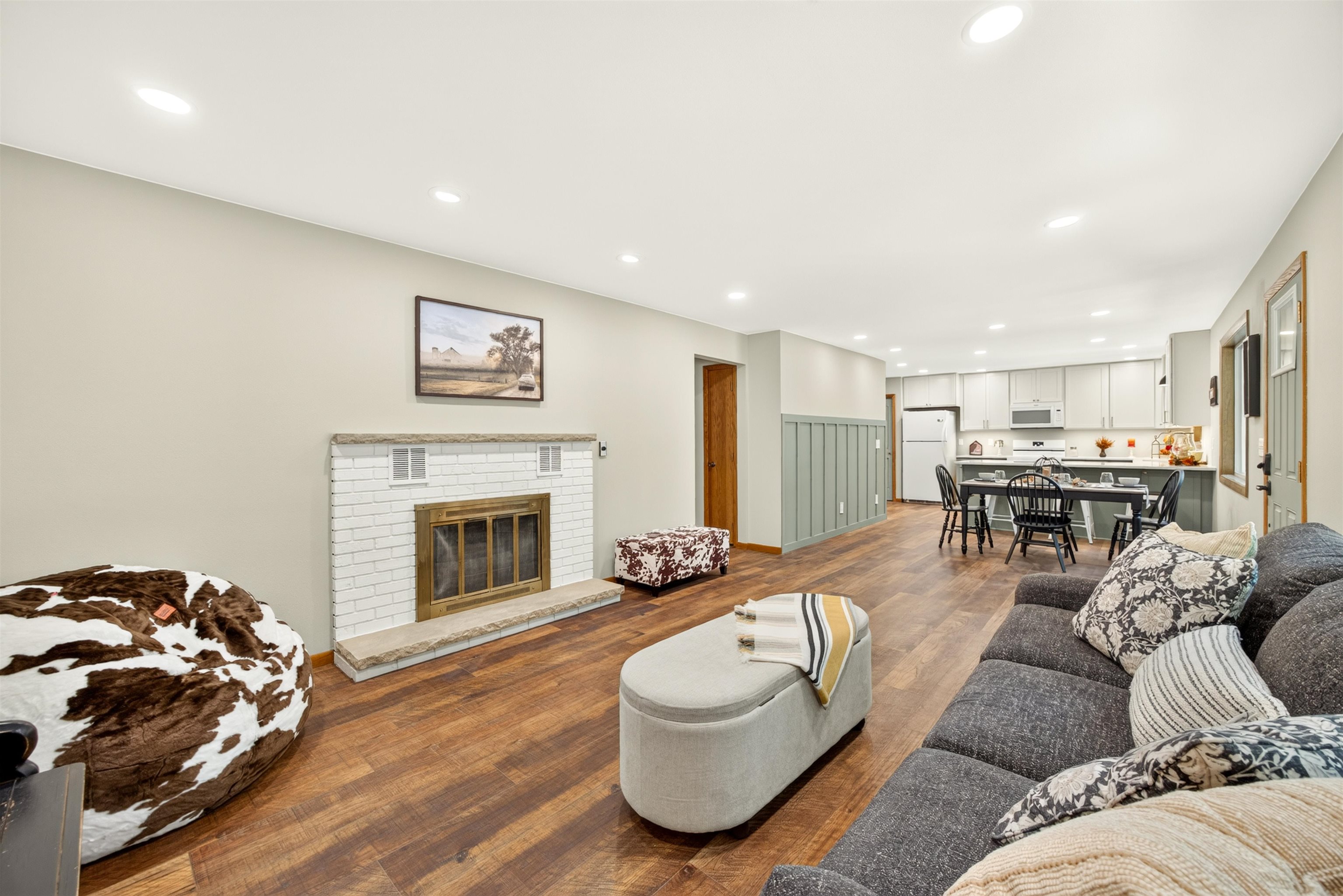 316 INDIANA AVENUE, Stevens Point, Wisconsin 54481, 3 Bedrooms Bedrooms, ,2 BathroomsBathrooms,Residential,For Sale,316 INDIANA AVENUE,22604041