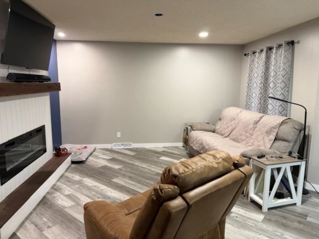 1125 PINECREST AVENUE, Mosinee, Wisconsin 54455, 3 Bedrooms Bedrooms, ,2 BathroomsBathrooms,Residential,For Sale,1125 PINECREST AVENUE,22604044