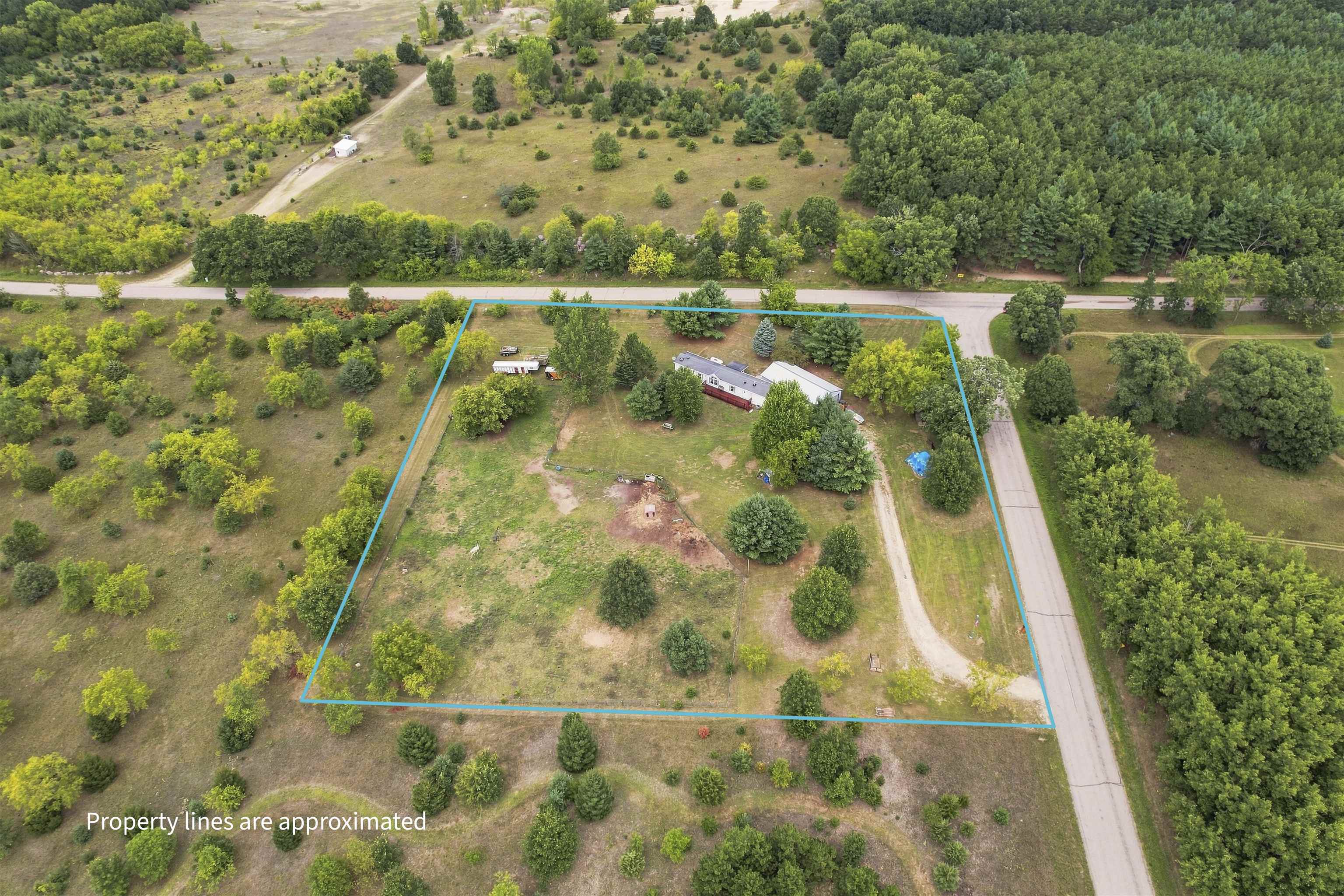 N485 EAST ROAD, Waupaca, Wisconsin 54981, 2 Bedrooms Bedrooms, ,2 BathroomsBathrooms,Residential,For Sale,N485 EAST ROAD,22604048