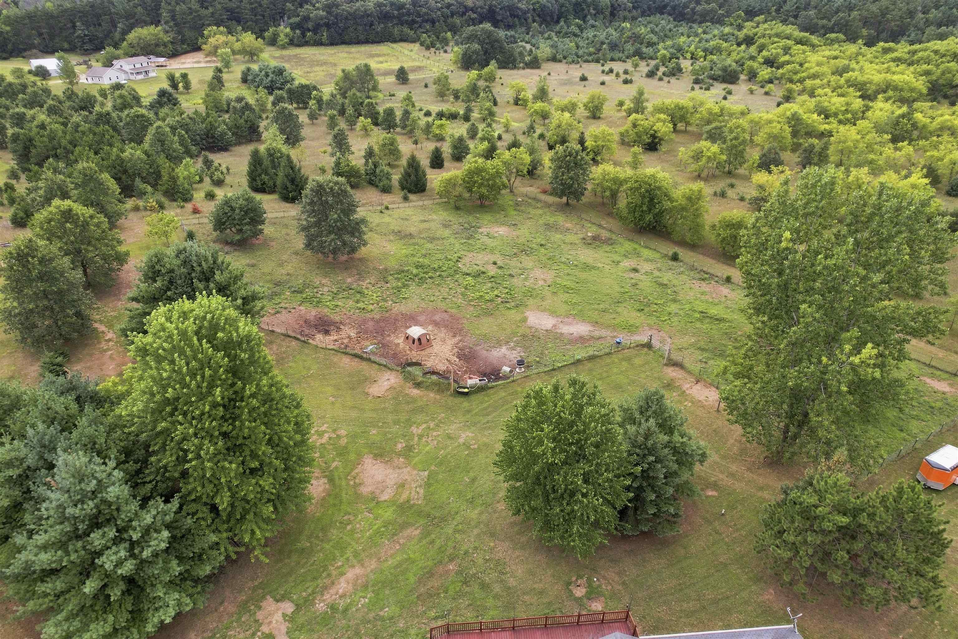 N485 EAST ROAD, Waupaca, Wisconsin 54981, 2 Bedrooms Bedrooms, ,2 BathroomsBathrooms,Residential,For Sale,N485 EAST ROAD,22604048