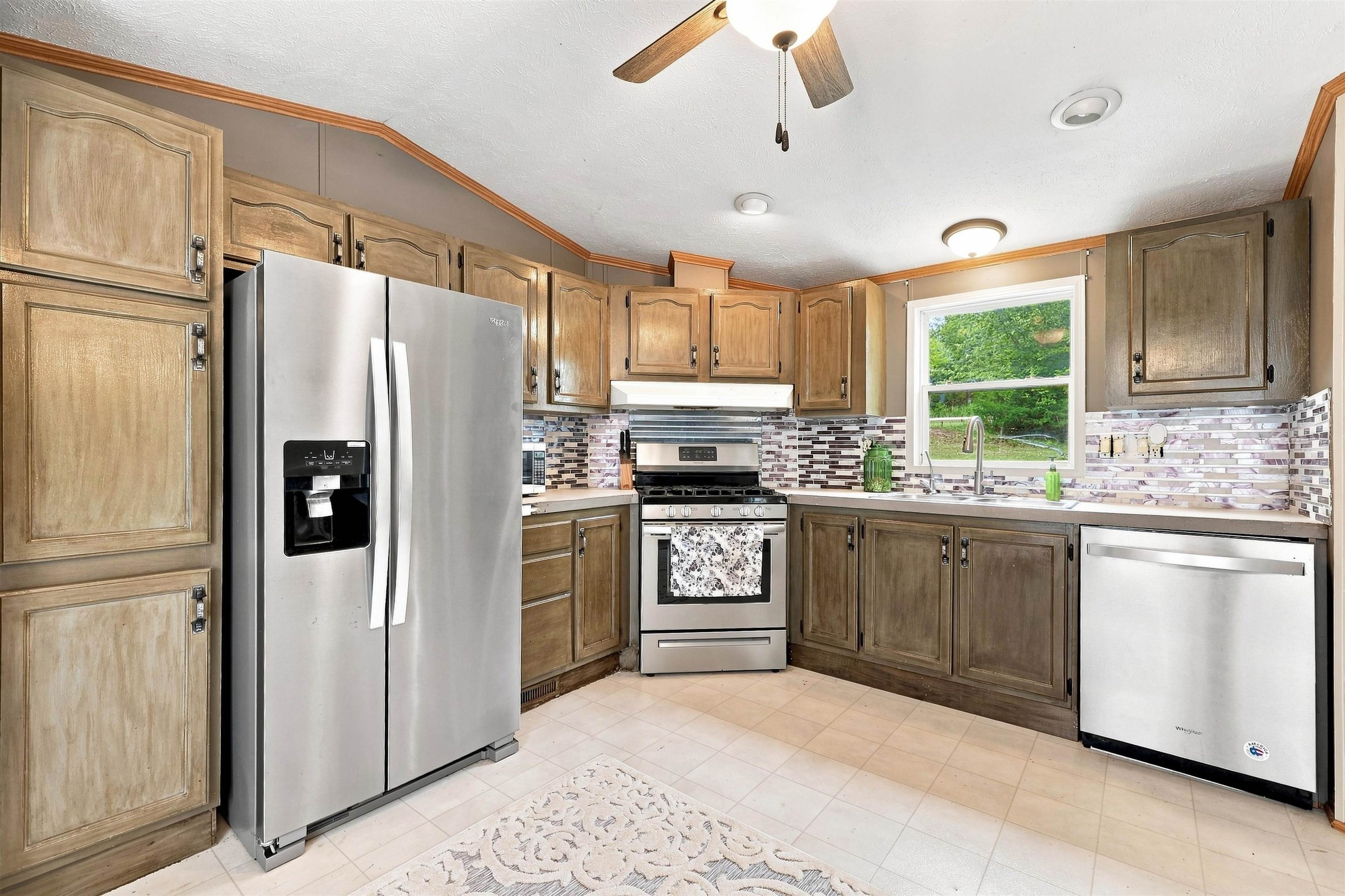 N485 EAST ROAD, Waupaca, Wisconsin 54981, 2 Bedrooms Bedrooms, ,2 BathroomsBathrooms,Residential,For Sale,N485 EAST ROAD,22604048