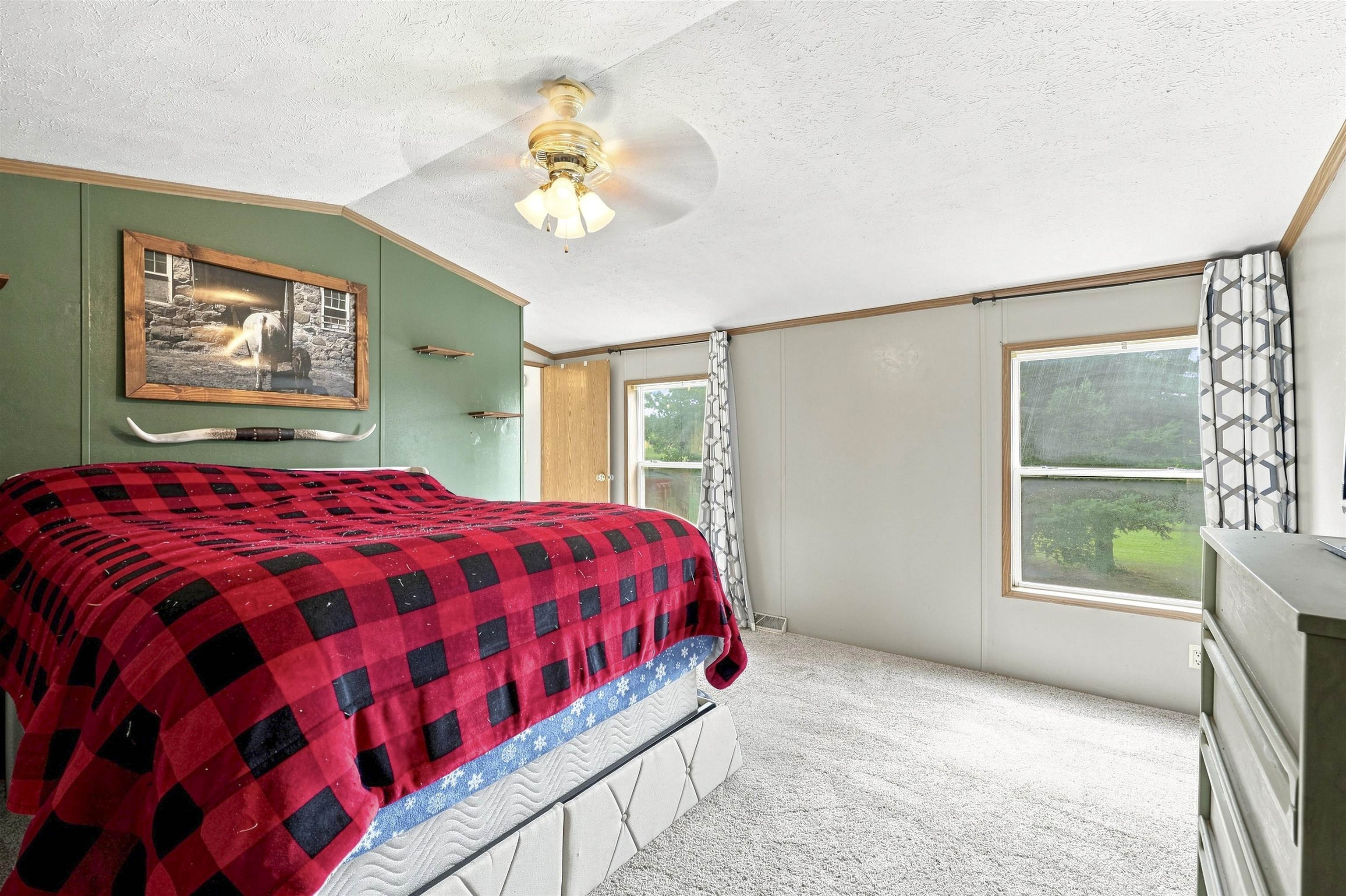 N485 EAST ROAD, Waupaca, Wisconsin 54981, 2 Bedrooms Bedrooms, ,2 BathroomsBathrooms,Residential,For Sale,N485 EAST ROAD,22604048