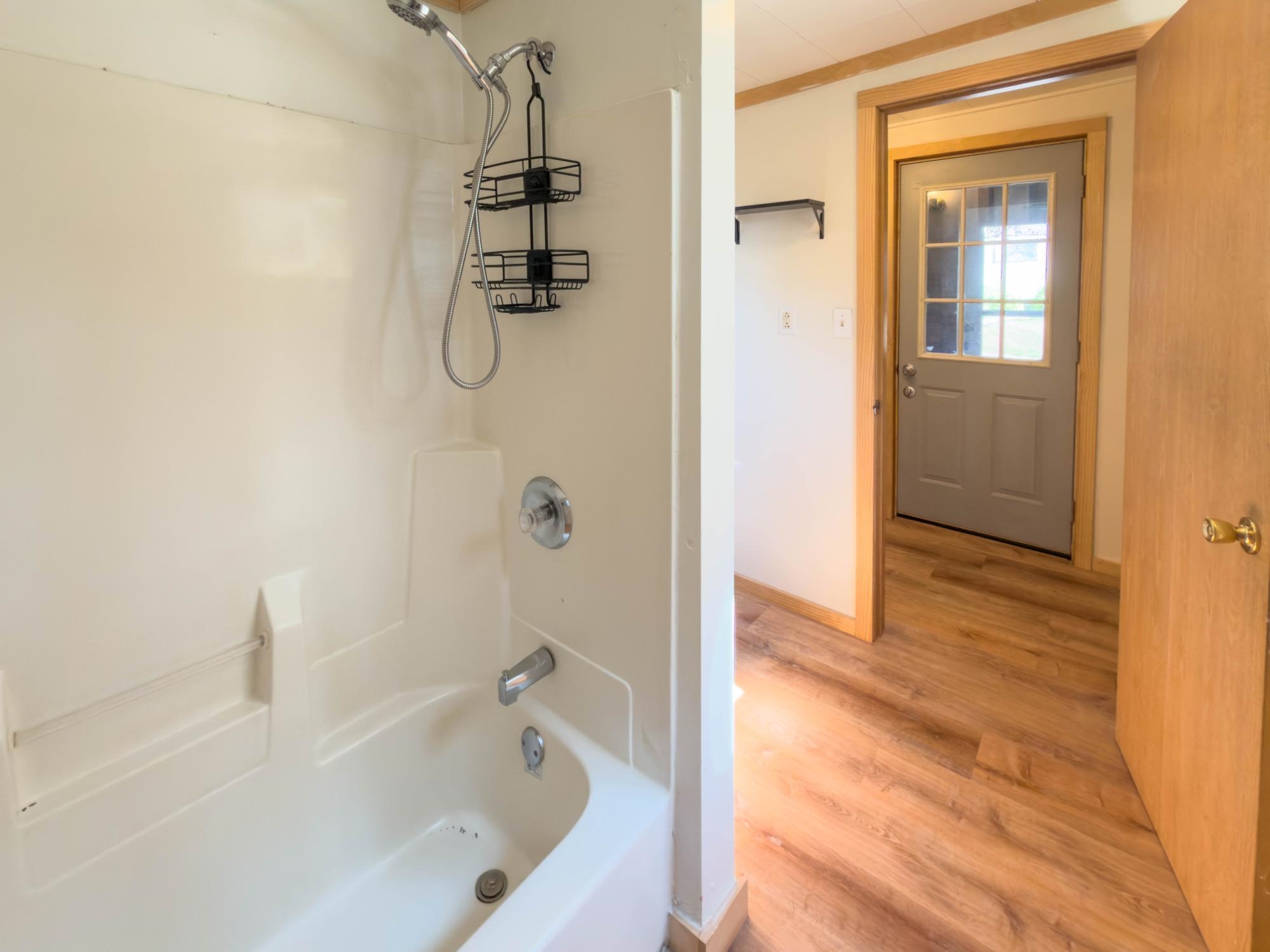 15 W MONTROSE STREET WEST, Rhinelander, Wisconsin 54501, 1 Bedroom Bedrooms, ,1 BathroomBathrooms,Residential,For Sale,15 W MONTROSE STREET WEST,22604051