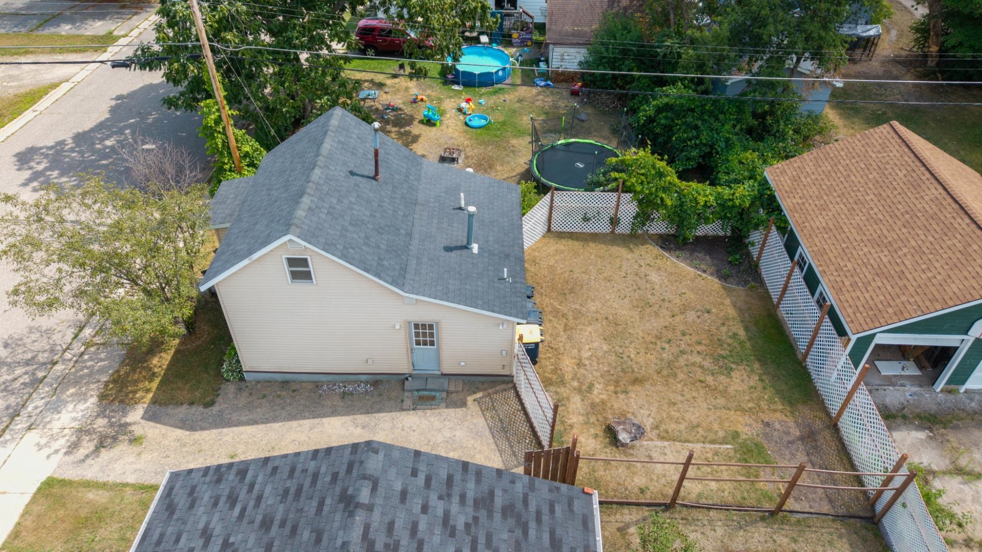 15 W MONTROSE STREET WEST, Rhinelander, Wisconsin 54501, 1 Bedroom Bedrooms, ,1 BathroomBathrooms,Residential,For Sale,15 W MONTROSE STREET WEST,22604051