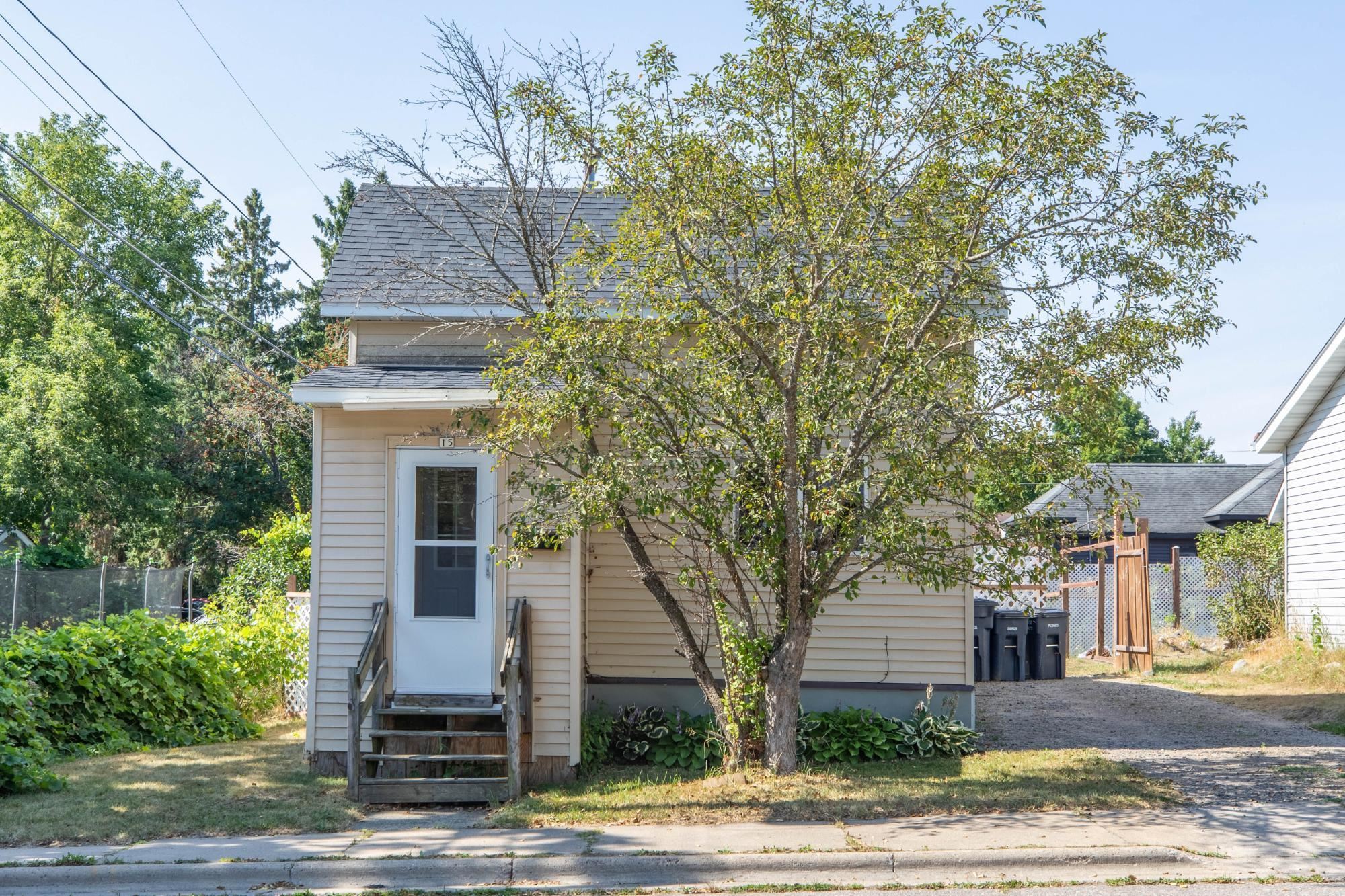 15 W MONTROSE STREET WEST, Rhinelander, Wisconsin 54501, 1 Bedroom Bedrooms, ,1 BathroomBathrooms,Residential,For Sale,15 W MONTROSE STREET WEST,22604051