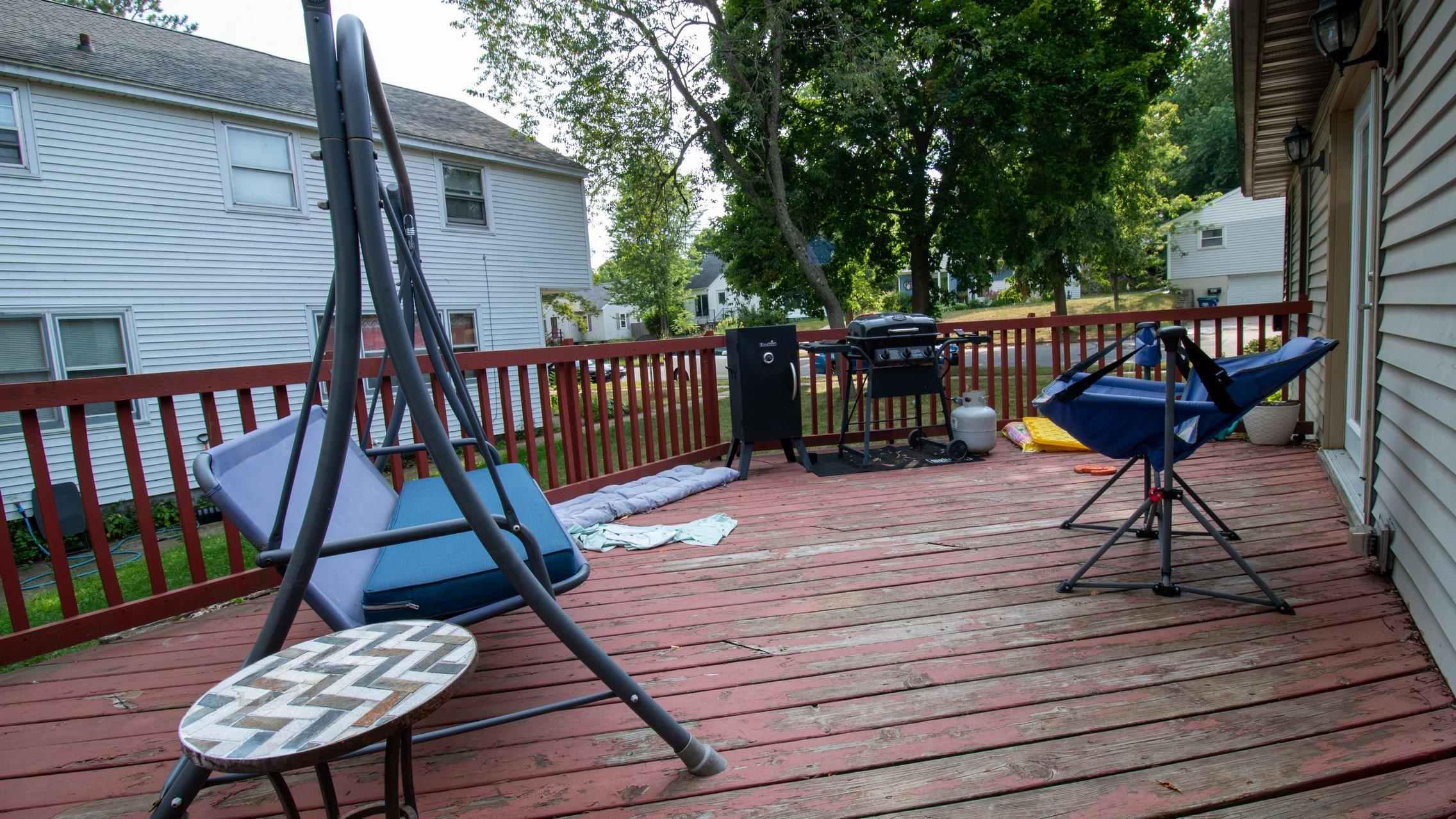 1431 N 1ST AVENUE, Wausau, Wisconsin 54401, 2 Bedrooms Bedrooms, ,1 BathroomBathrooms,Residential,For Sale,1431 N 1ST AVENUE,22604052