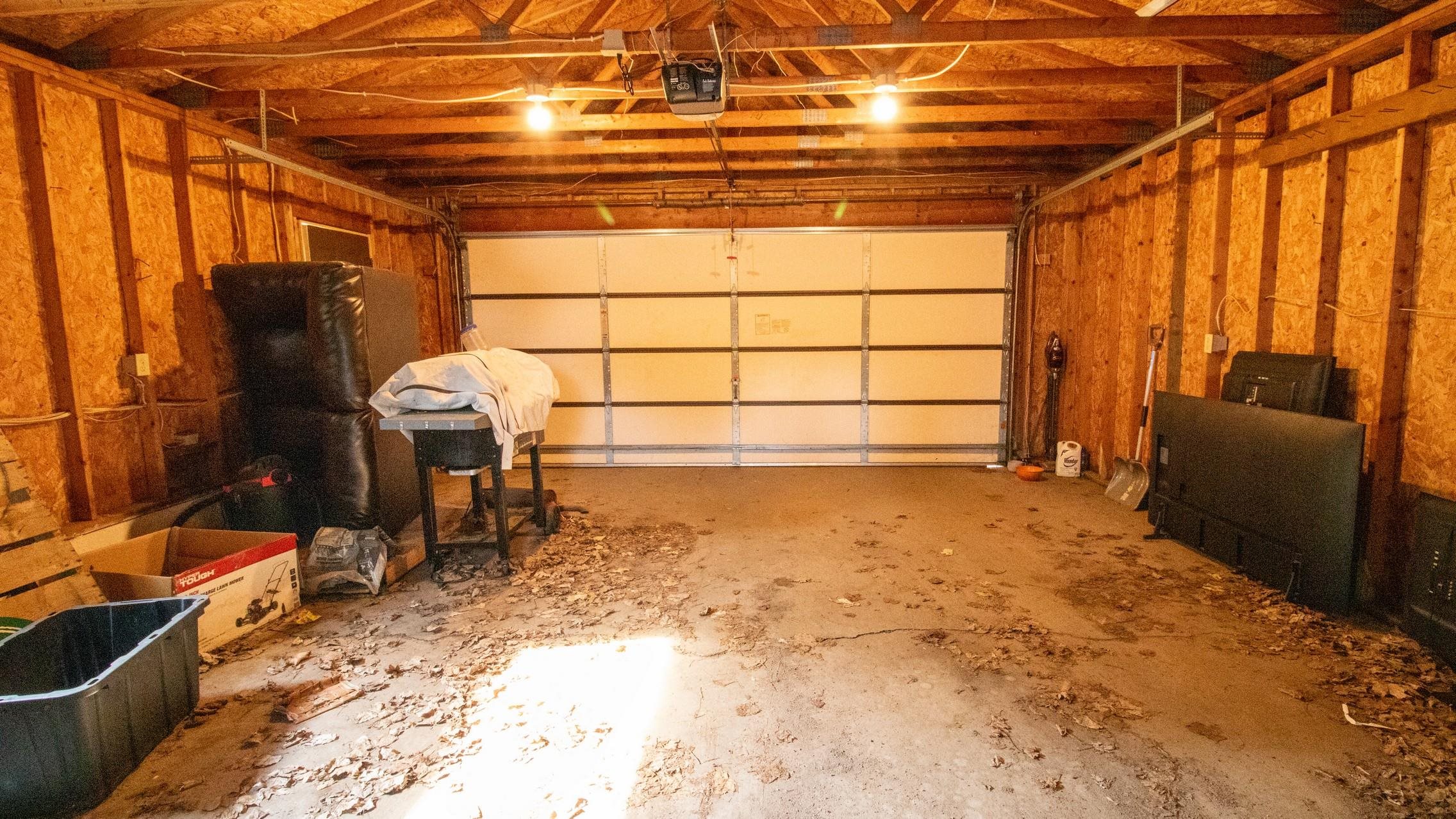 1431 N 1ST AVENUE, Wausau, Wisconsin 54401, 2 Bedrooms Bedrooms, ,1 BathroomBathrooms,Residential,For Sale,1431 N 1ST AVENUE,22604052