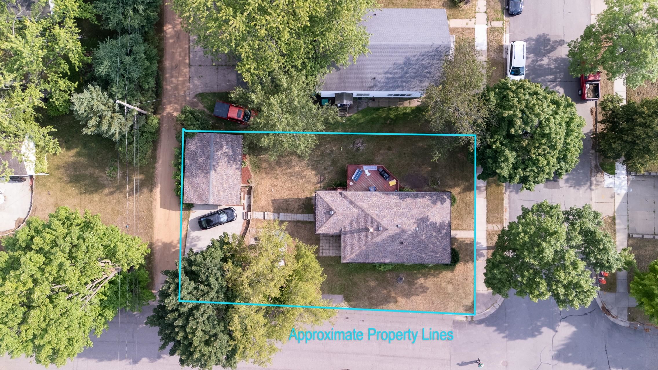 1431 N 1ST AVENUE, Wausau, Wisconsin 54401, 2 Bedrooms Bedrooms, ,1 BathroomBathrooms,Residential,For Sale,1431 N 1ST AVENUE,22604052
