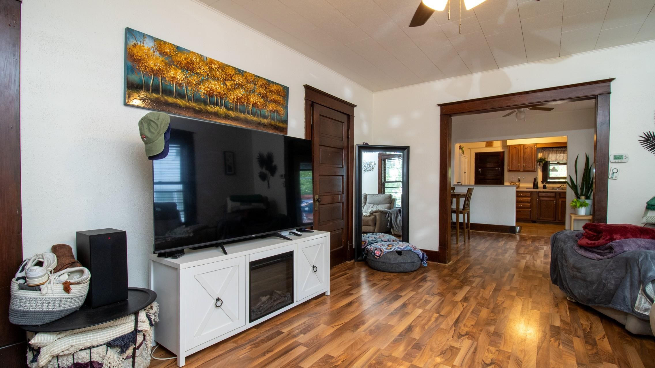 1431 N 1ST AVENUE, Wausau, Wisconsin 54401, 2 Bedrooms Bedrooms, ,1 BathroomBathrooms,Residential,For Sale,1431 N 1ST AVENUE,22604052