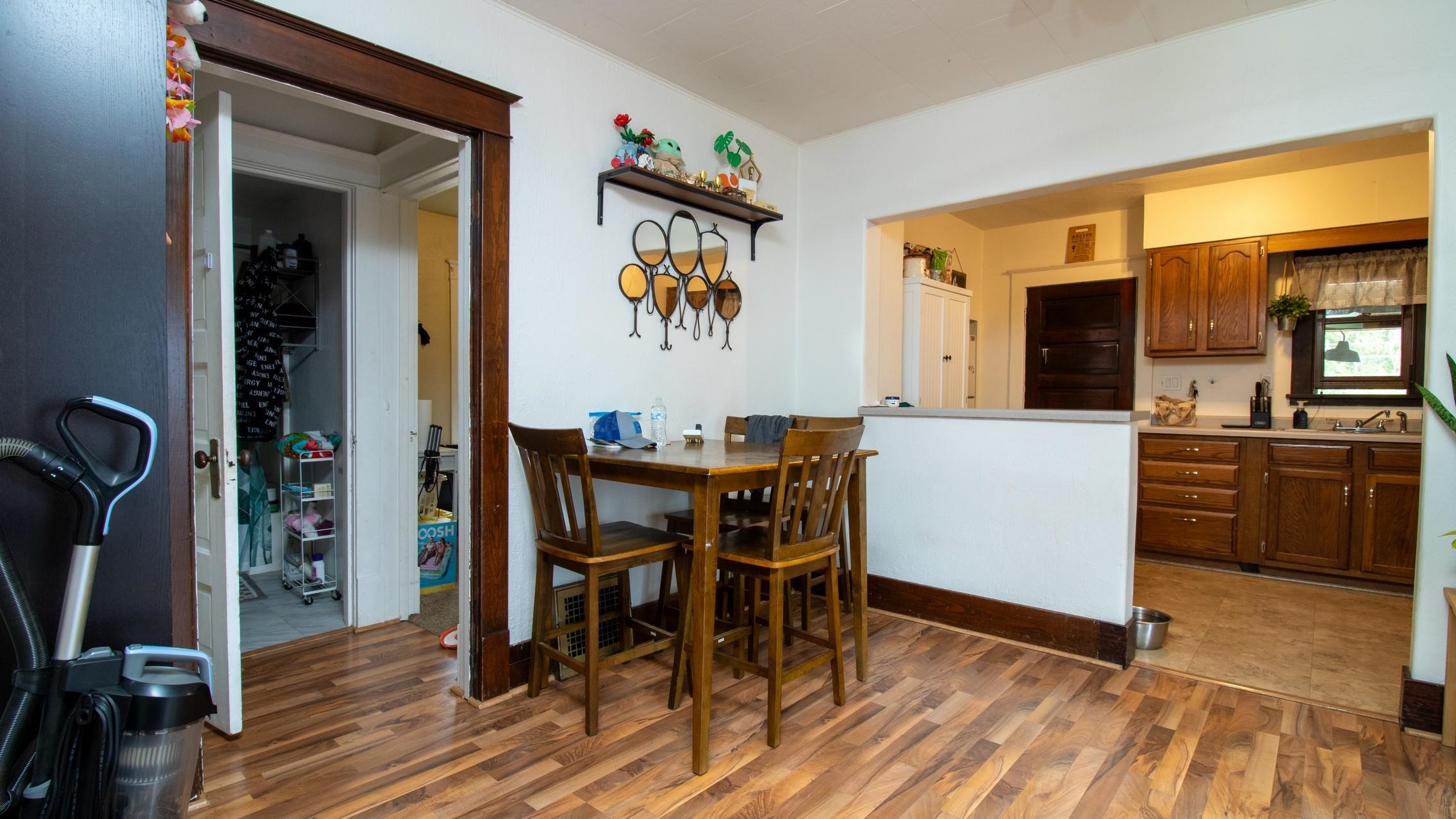 1431 N 1ST AVENUE, Wausau, Wisconsin 54401, 2 Bedrooms Bedrooms, ,1 BathroomBathrooms,Residential,For Sale,1431 N 1ST AVENUE,22604052