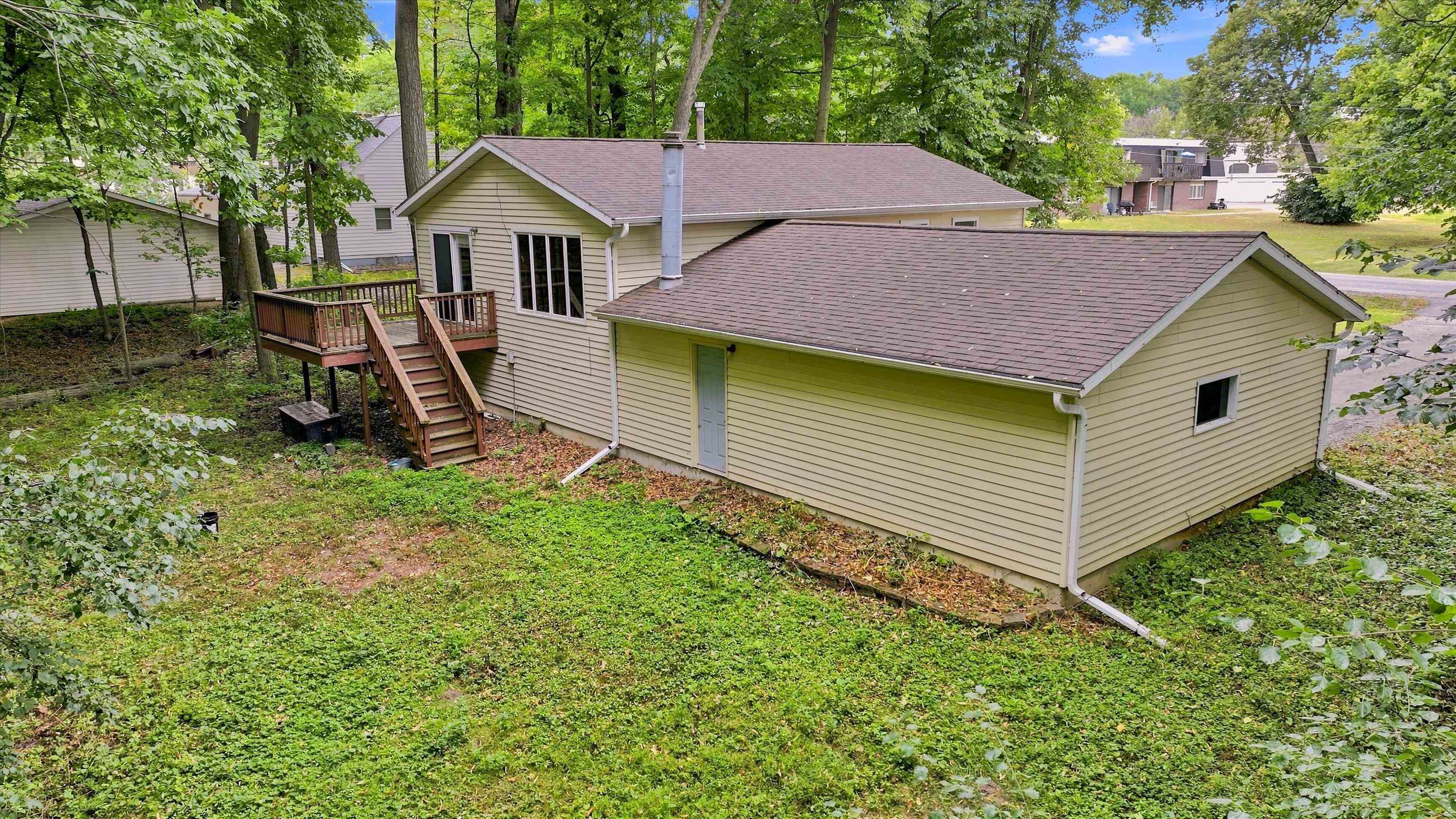 1007 W KALSCHED STREET, Marshfield, Wisconsin 54449, 3 Bedrooms Bedrooms, ,2 BathroomsBathrooms,Residential,For Sale,1007 W KALSCHED STREET,22604059