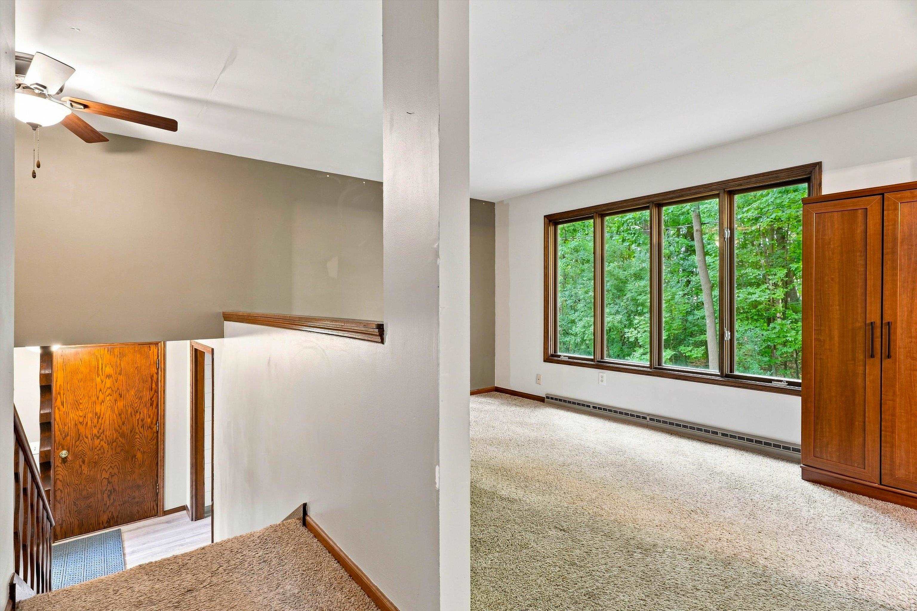 1007 W KALSCHED STREET, Marshfield, Wisconsin 54449, 3 Bedrooms Bedrooms, ,2 BathroomsBathrooms,Residential,For Sale,1007 W KALSCHED STREET,22604059