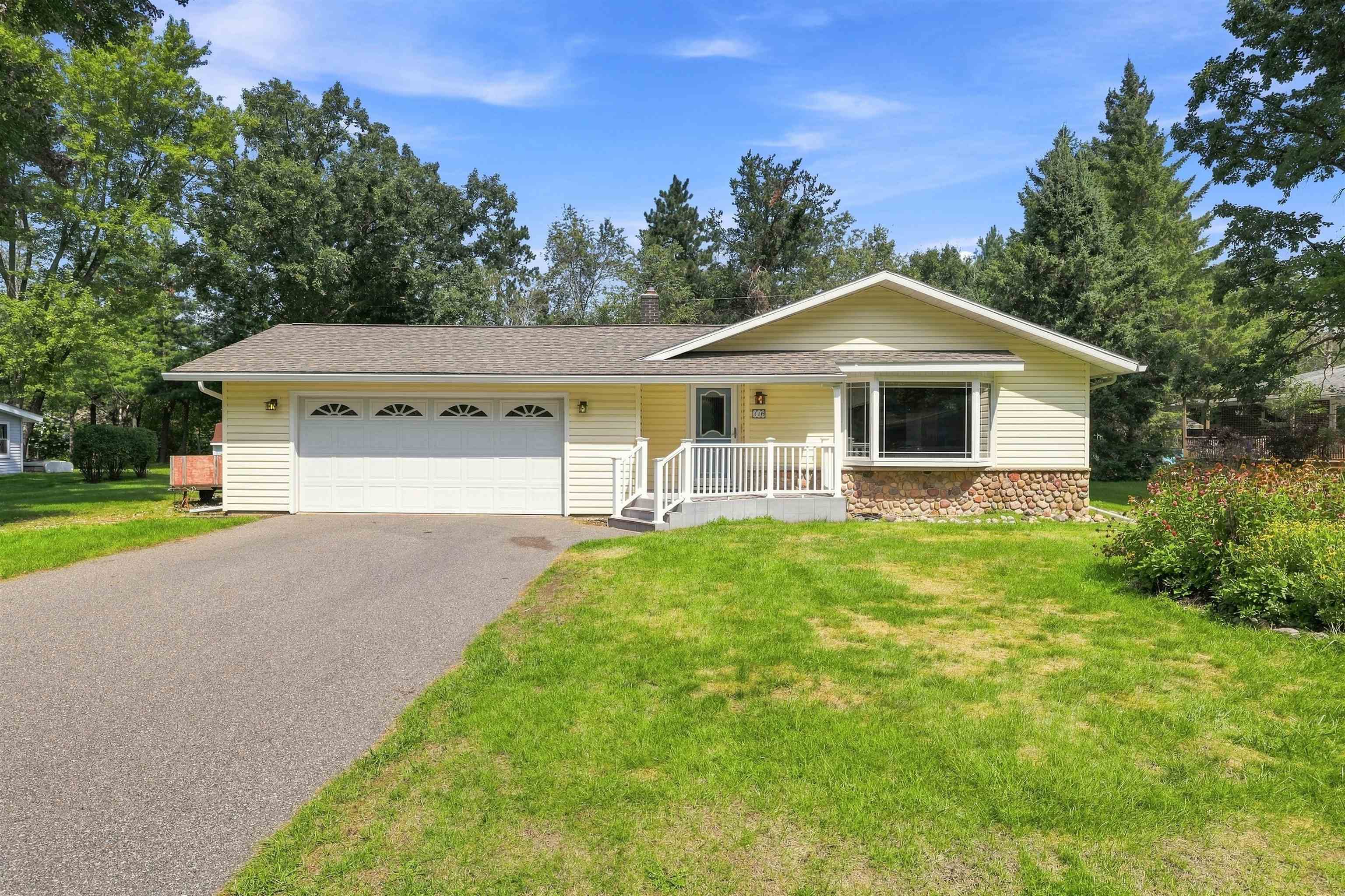 416 ACORN STREET, Stevens Point, Wisconsin 54481, 3 Bedrooms Bedrooms, ,1 BathroomBathrooms,Residential,For Sale,416 ACORN STREET,22604063