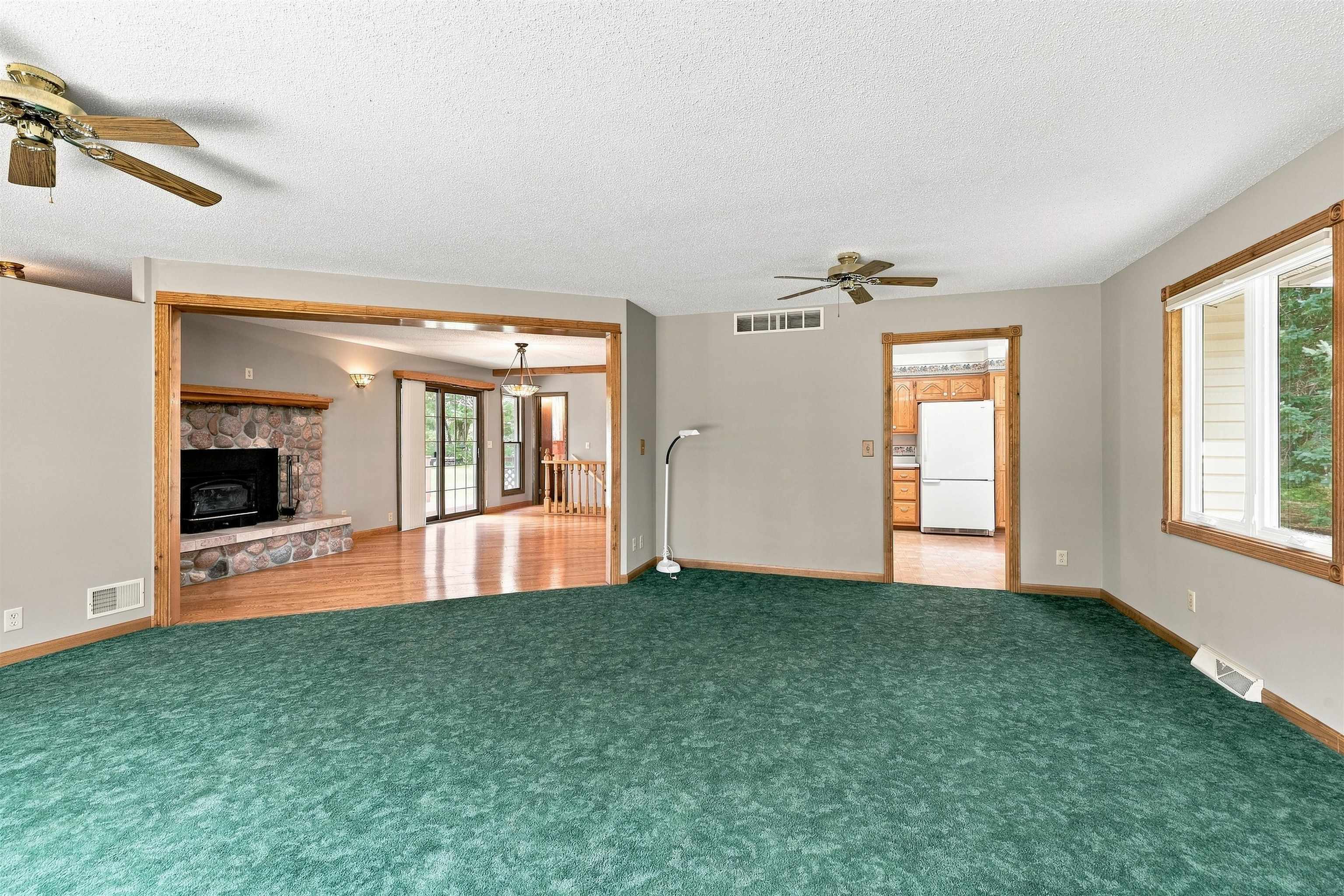 416 ACORN STREET, Stevens Point, Wisconsin 54481, 3 Bedrooms Bedrooms, ,1 BathroomBathrooms,Residential,For Sale,416 ACORN STREET,22604063