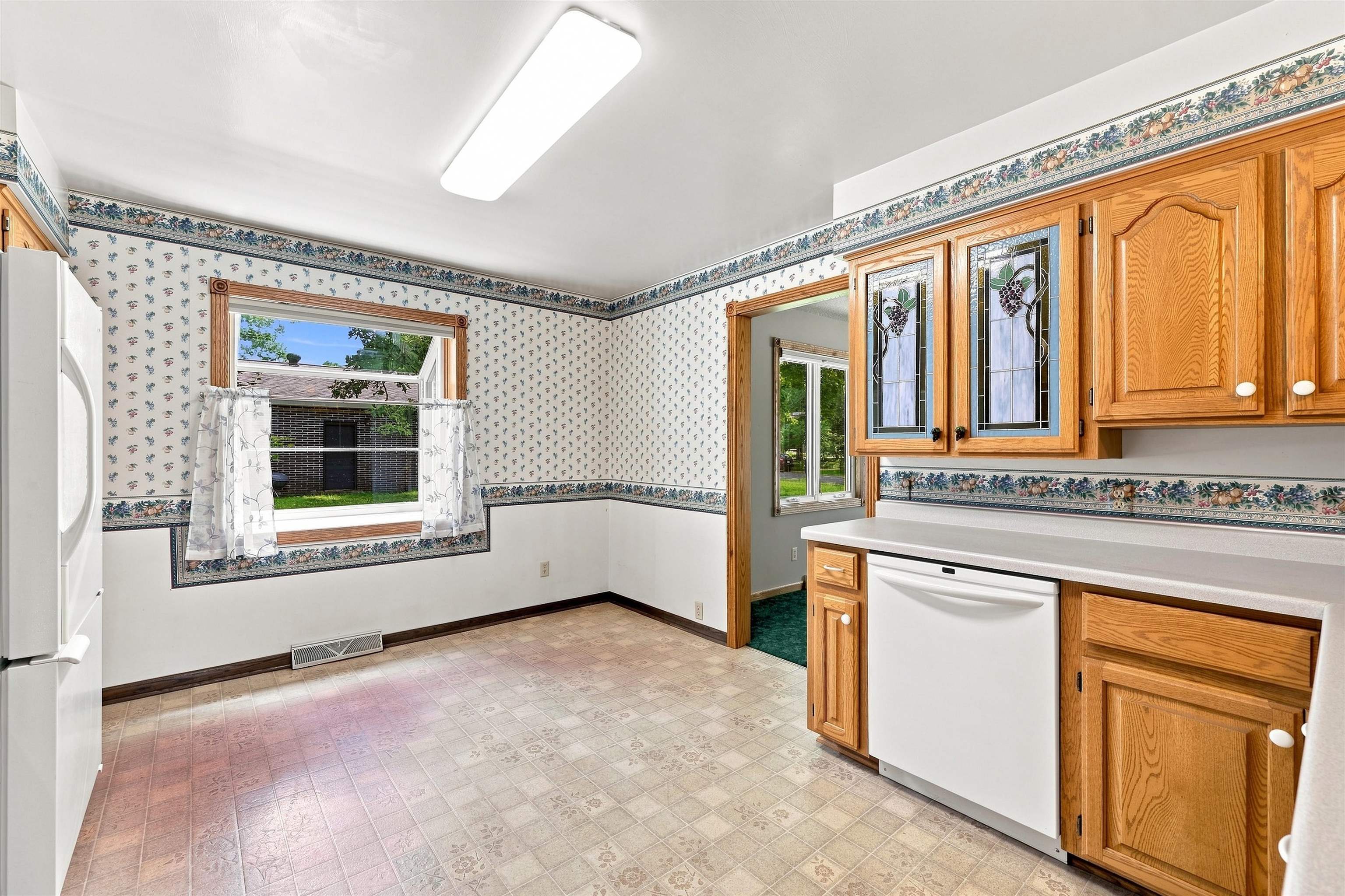 416 ACORN STREET, Stevens Point, Wisconsin 54481, 3 Bedrooms Bedrooms, ,1 BathroomBathrooms,Residential,For Sale,416 ACORN STREET,22604063