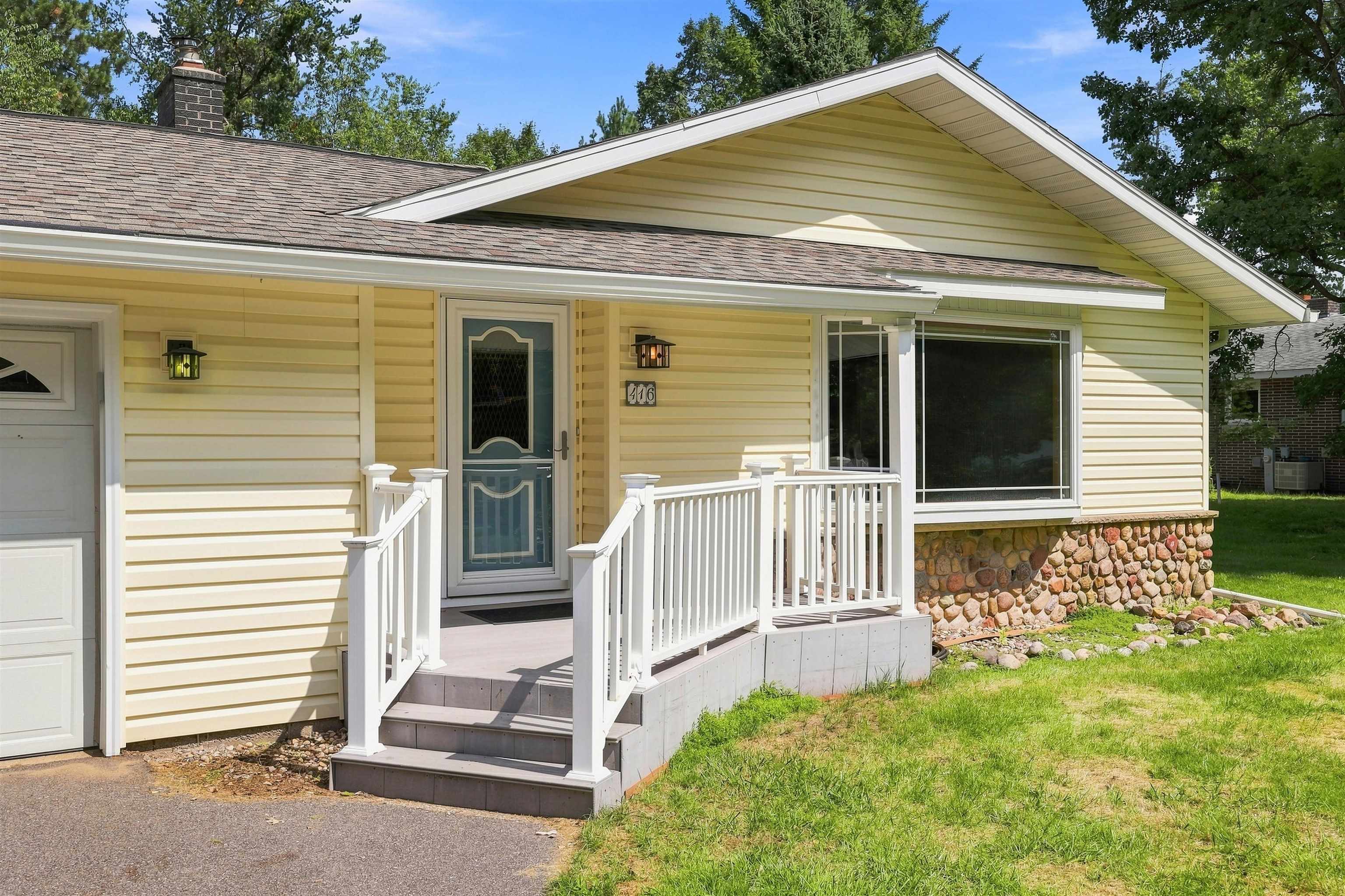 416 ACORN STREET, Stevens Point, Wisconsin 54481, 3 Bedrooms Bedrooms, ,1 BathroomBathrooms,Residential,For Sale,416 ACORN STREET,22604063