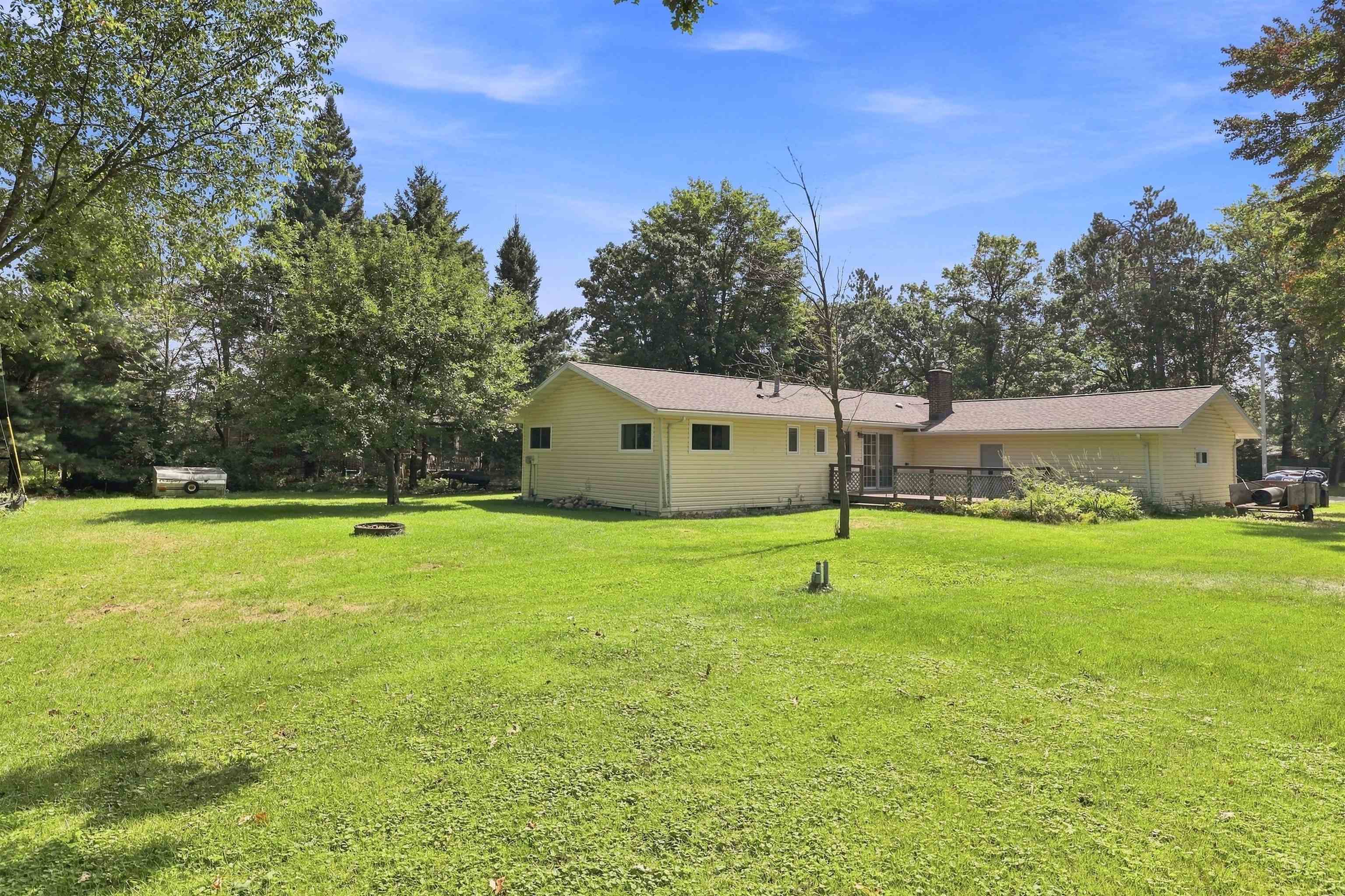 416 ACORN STREET, Stevens Point, Wisconsin 54481, 3 Bedrooms Bedrooms, ,1 BathroomBathrooms,Residential,For Sale,416 ACORN STREET,22604063