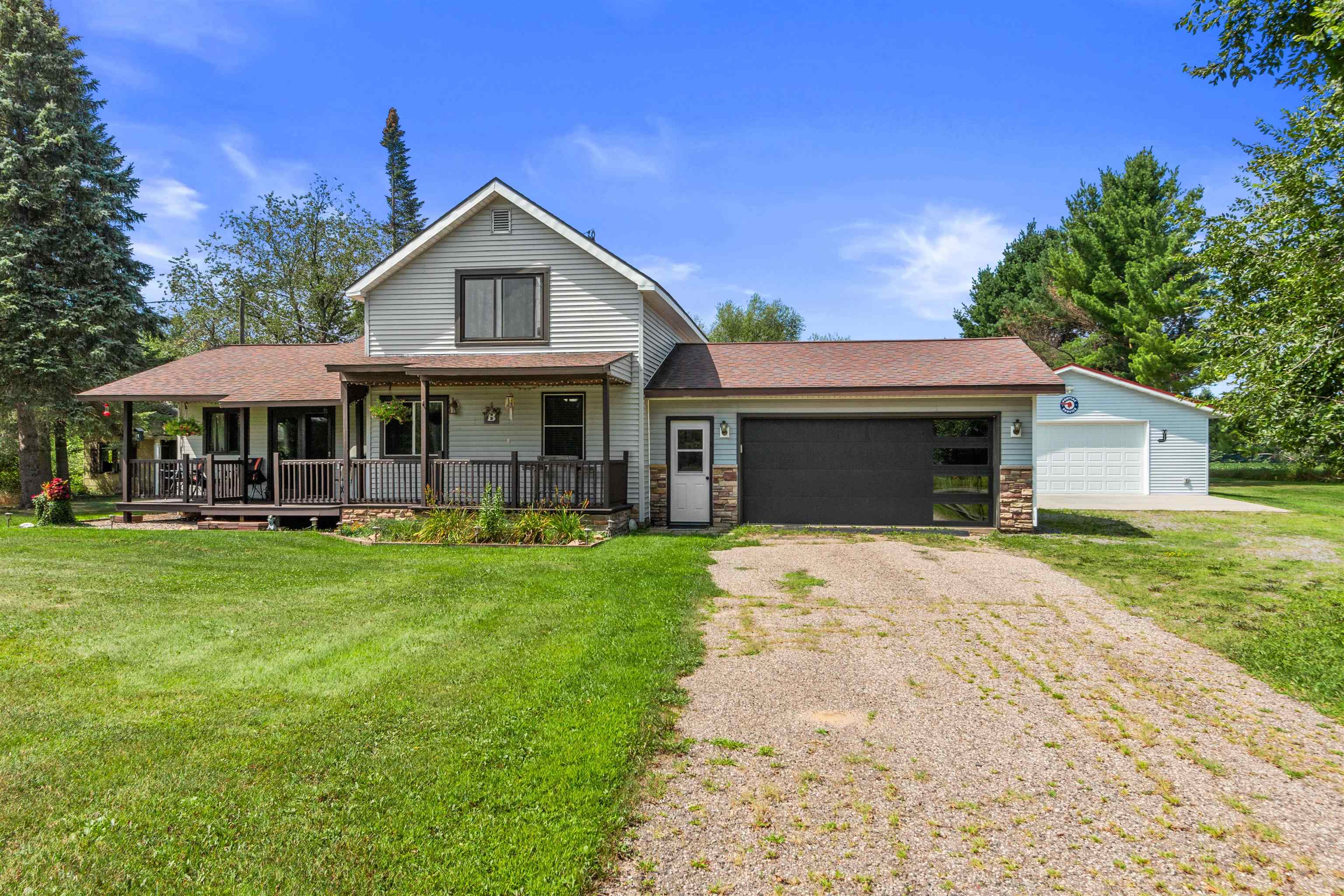 4612 WOODLAND ROAD, Rosholt, Wisconsin 54473, 2 Bedrooms Bedrooms, ,1 BathroomBathrooms,Residential,For Sale,4612 WOODLAND ROAD,22604067