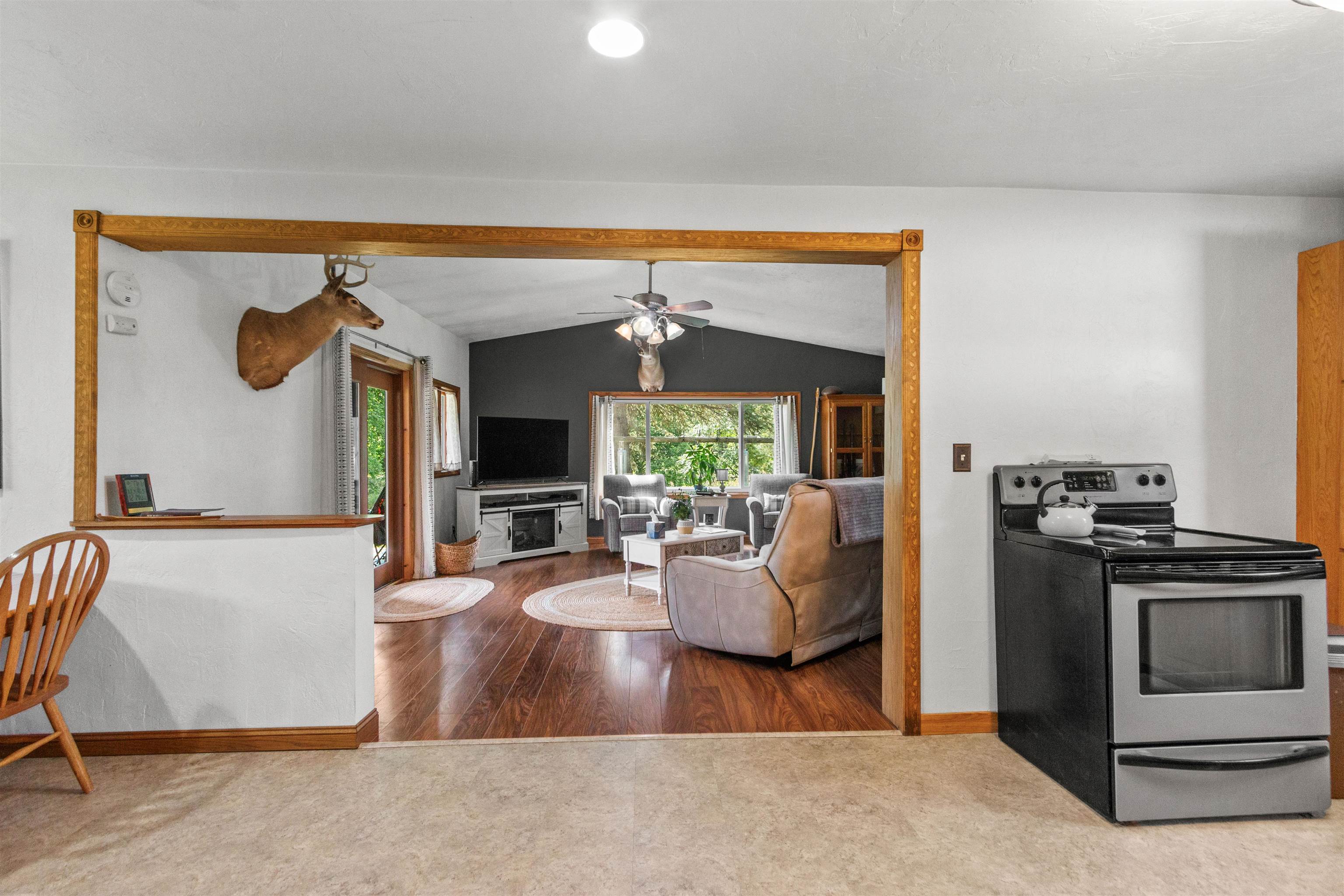 4612 WOODLAND ROAD, Rosholt, Wisconsin 54473, 2 Bedrooms Bedrooms, ,1 BathroomBathrooms,Residential,For Sale,4612 WOODLAND ROAD,22604067