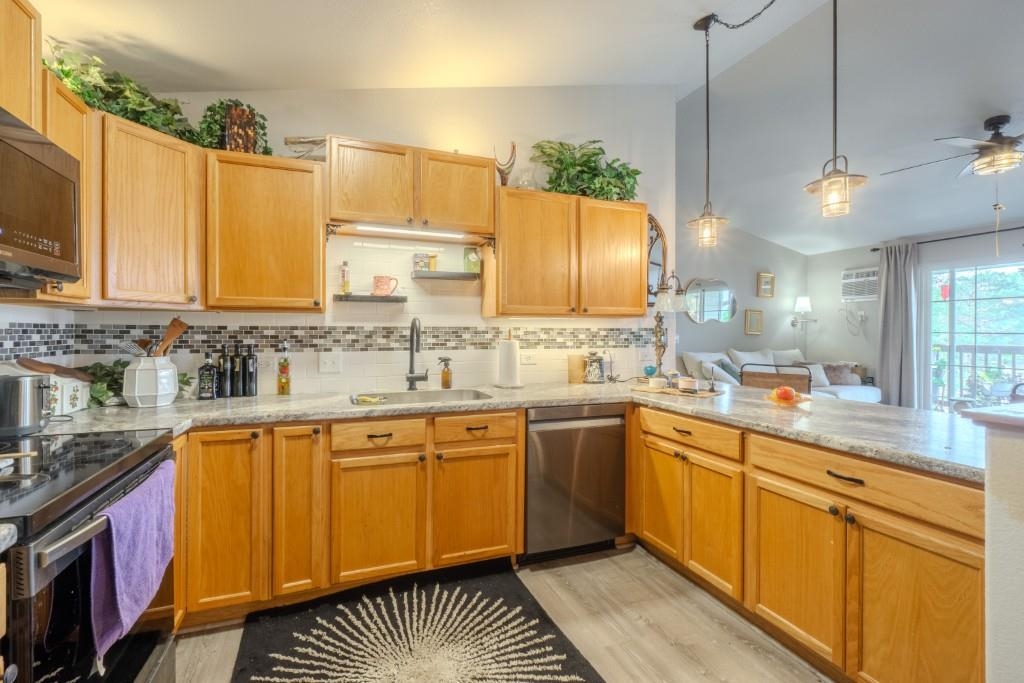 7380 WHITESPIRE ROAD, Schofield, Wisconsin 54476, 2 Bedrooms Bedrooms, ,1 BathroomBathrooms,Residential,For Sale,7380 WHITESPIRE ROAD,22604068