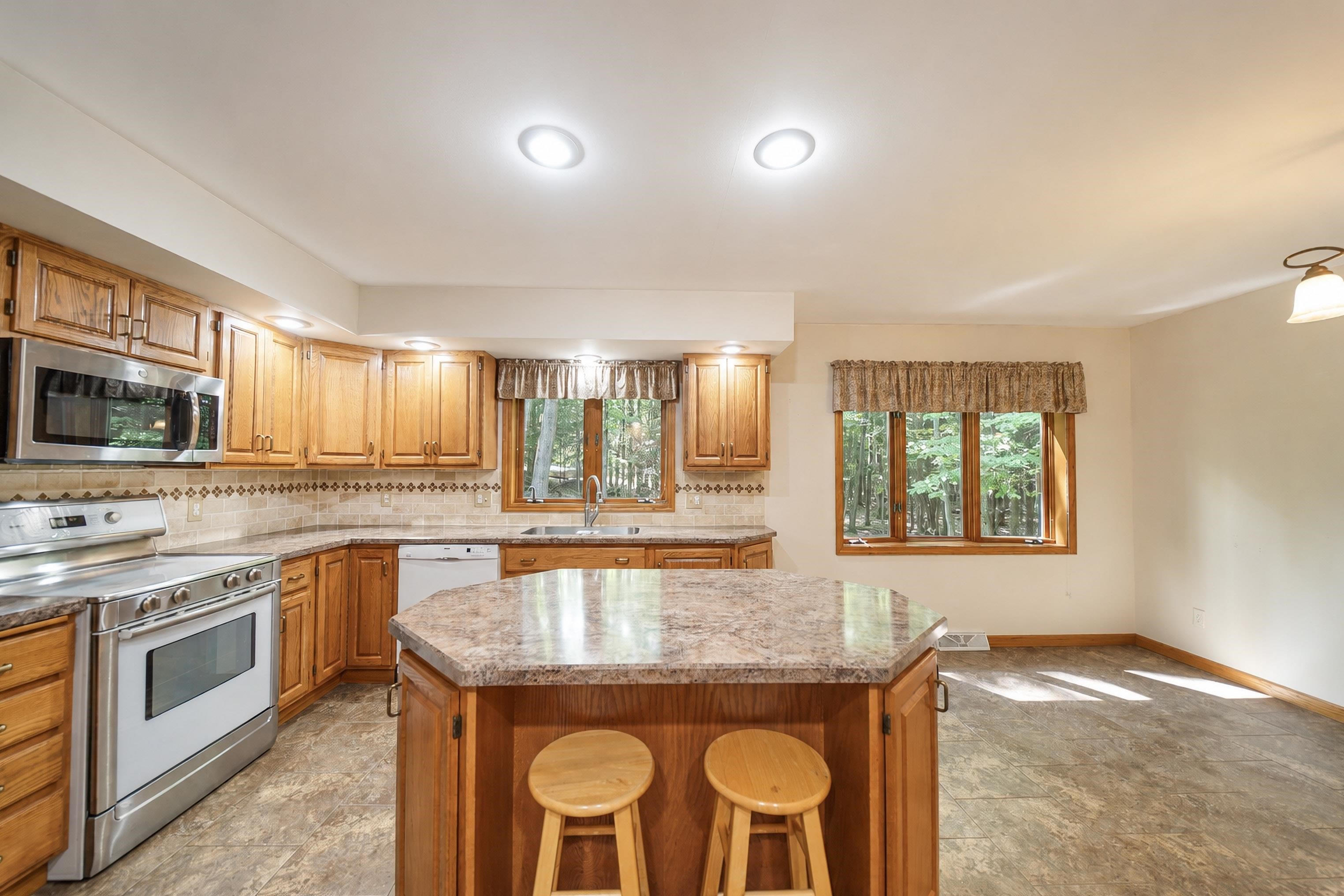 234704 N 96TH AVENUE, Wausau, Wisconsin 54401, 4 Bedrooms Bedrooms, ,2 BathroomsBathrooms,Residential,For Sale,234704 N 96TH AVENUE,22604070