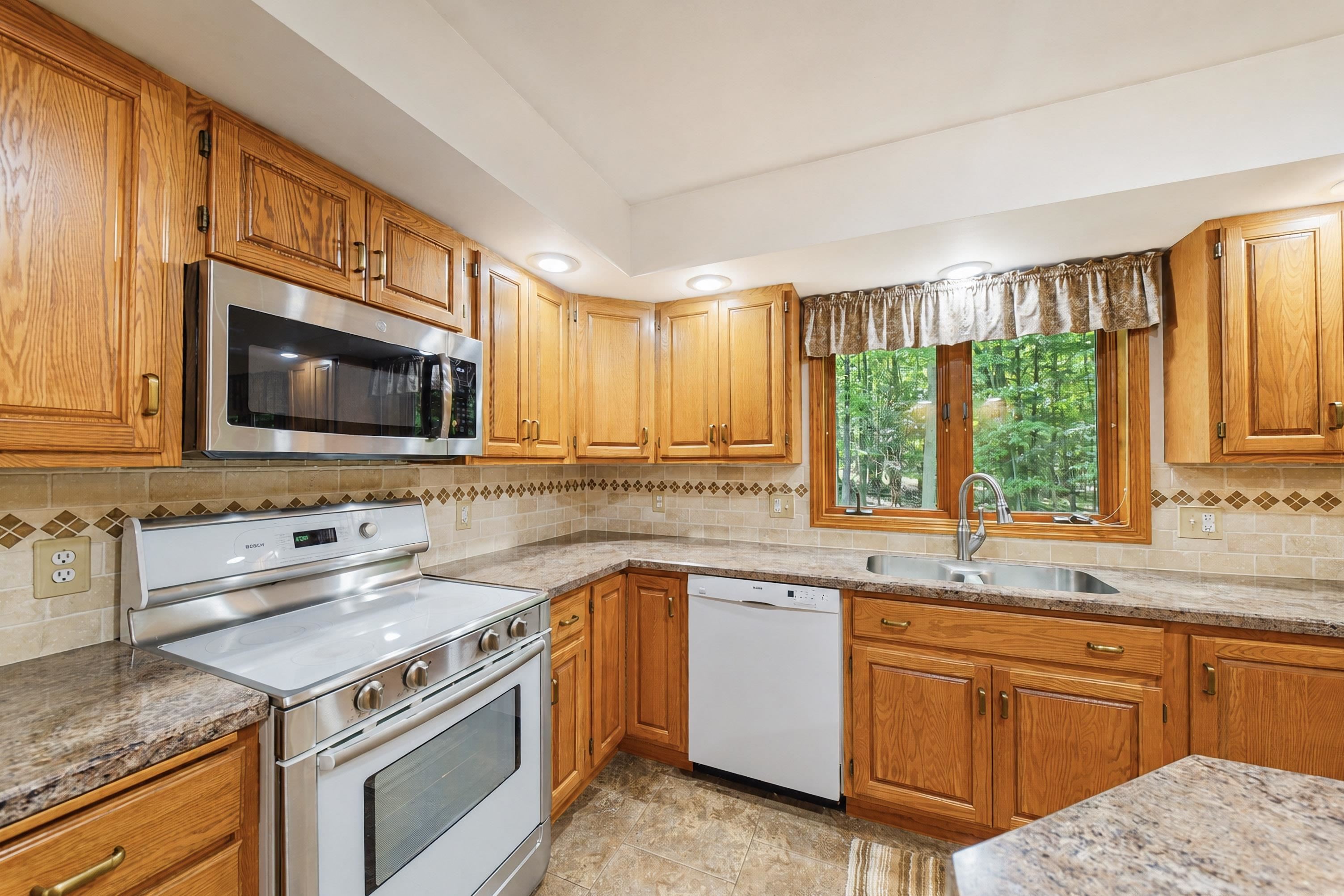 234704 N 96TH AVENUE, Wausau, Wisconsin 54401, 4 Bedrooms Bedrooms, ,2 BathroomsBathrooms,Residential,For Sale,234704 N 96TH AVENUE,22604070