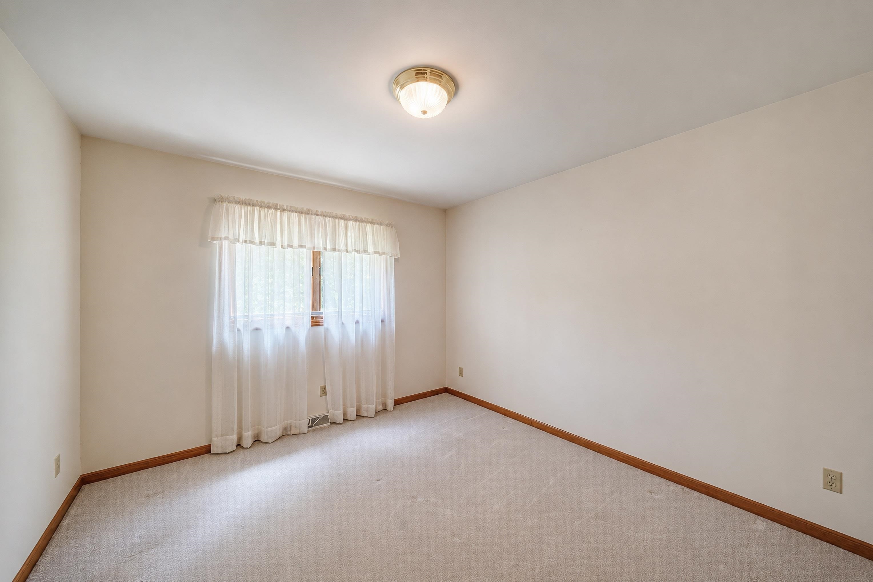 234704 N 96TH AVENUE, Wausau, Wisconsin 54401, 4 Bedrooms Bedrooms, ,2 BathroomsBathrooms,Residential,For Sale,234704 N 96TH AVENUE,22604070