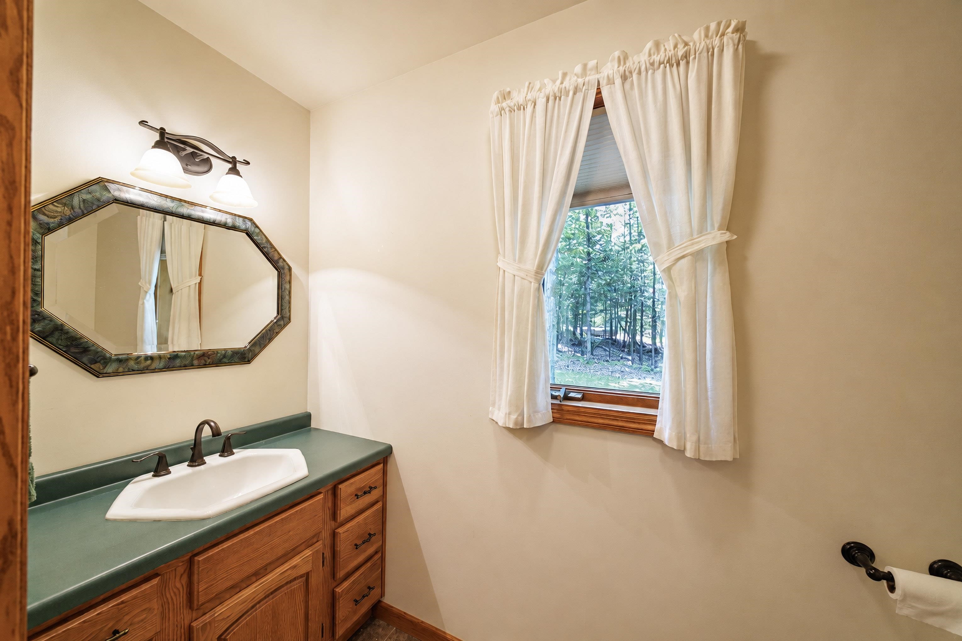 234704 N 96TH AVENUE, Wausau, Wisconsin 54401, 4 Bedrooms Bedrooms, ,2 BathroomsBathrooms,Residential,For Sale,234704 N 96TH AVENUE,22604070