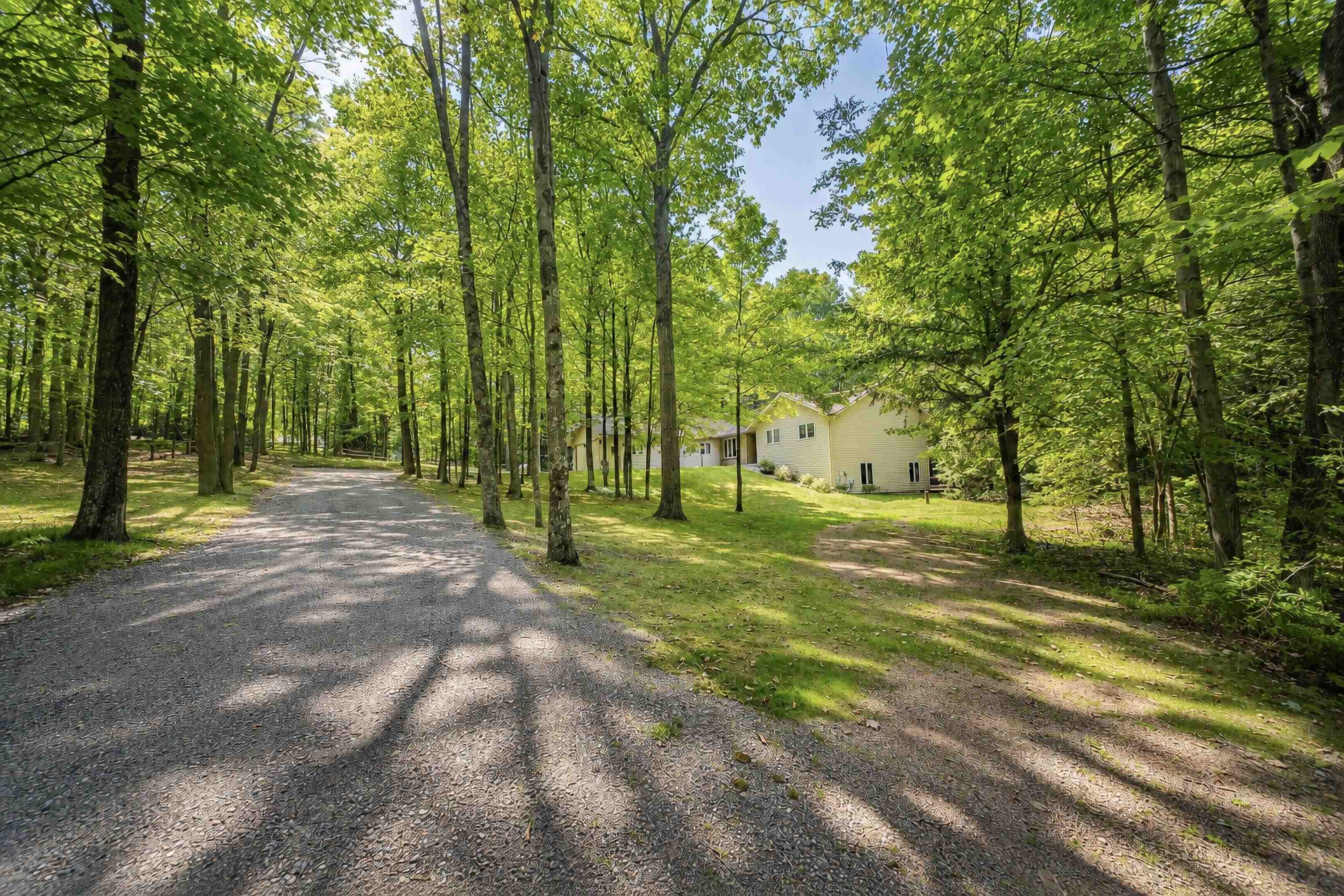234704 N 96TH AVENUE, Wausau, Wisconsin 54401, 4 Bedrooms Bedrooms, ,2 BathroomsBathrooms,Residential,For Sale,234704 N 96TH AVENUE,22604070