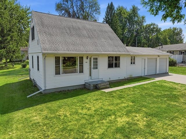408 E GRANT STREET, Marshfield, Wisconsin 54449, 4 Bedrooms Bedrooms, ,2 BathroomsBathrooms,Residential,For Sale,408 E GRANT STREET,22604071
