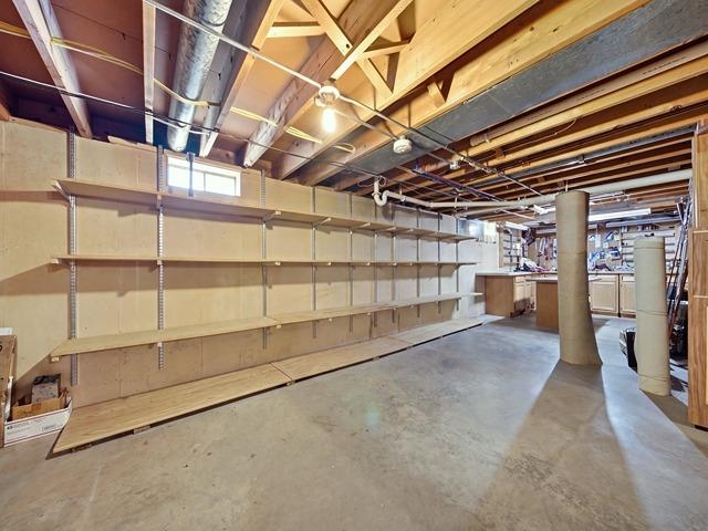 408 E GRANT STREET, Marshfield, Wisconsin 54449, 4 Bedrooms Bedrooms, ,2 BathroomsBathrooms,Residential,For Sale,408 E GRANT STREET,22604071