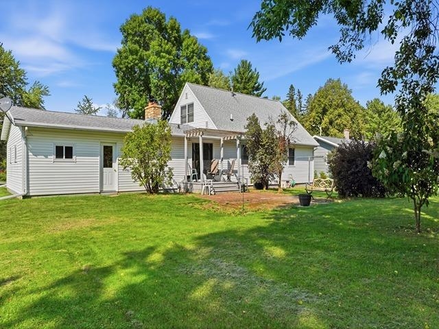 408 E GRANT STREET, Marshfield, Wisconsin 54449, 4 Bedrooms Bedrooms, ,2 BathroomsBathrooms,Residential,For Sale,408 E GRANT STREET,22604071