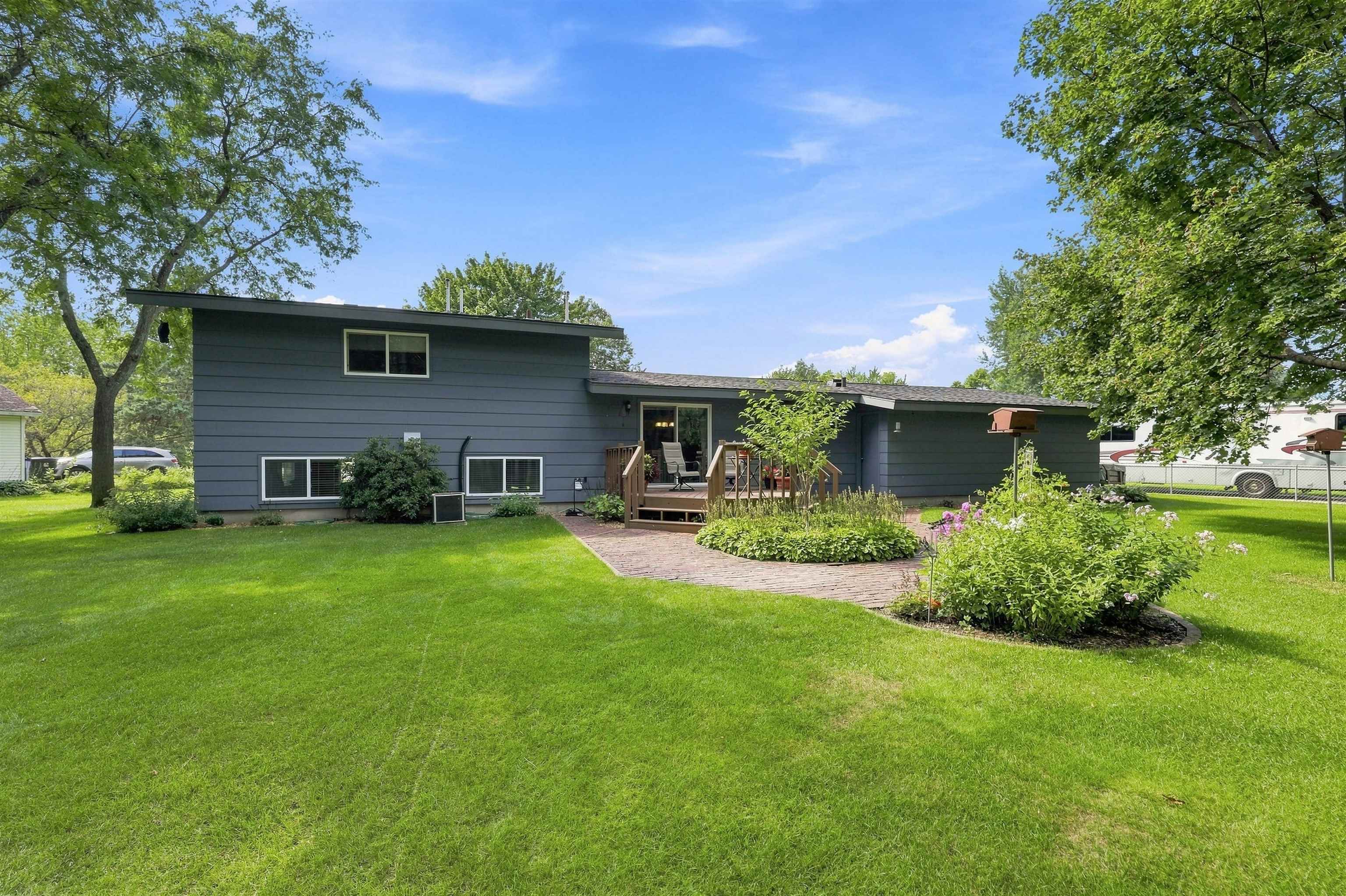 3060 KATHERINE COURT, Plover, Wisconsin 54467, 4 Bedrooms Bedrooms, ,2 BathroomsBathrooms,Residential,For Sale,3060 KATHERINE COURT,22604073