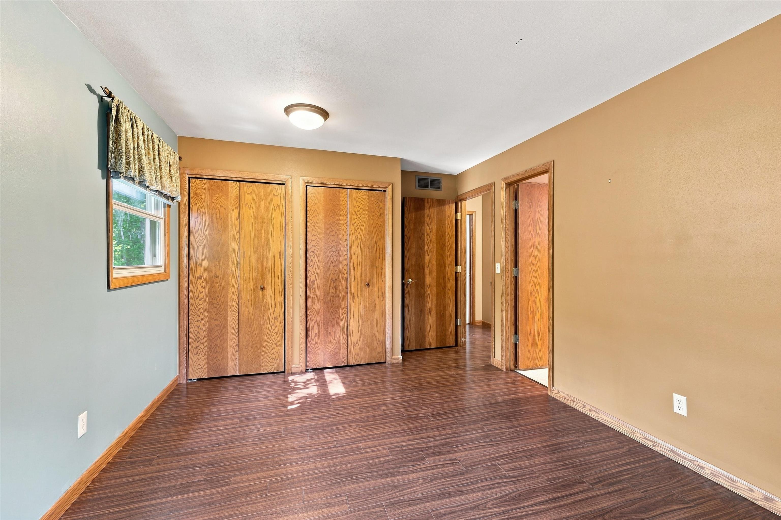 5308 FOREST CIRCLE NORTH, Stevens Point, Wisconsin 54481, 4 Bedrooms Bedrooms, ,2 BathroomsBathrooms,Residential,For Sale,5308 FOREST CIRCLE NORTH,22604074