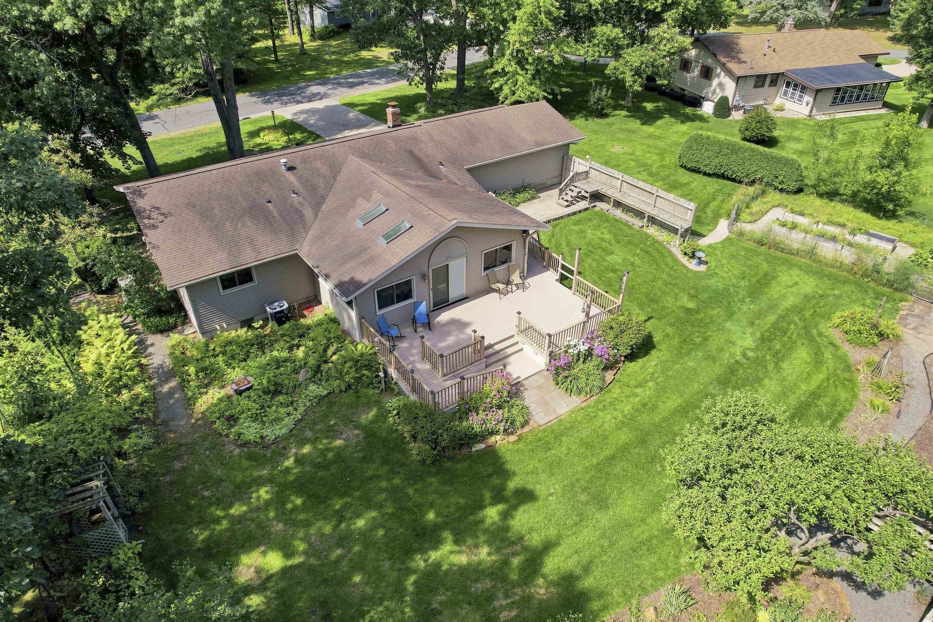 5308 FOREST CIRCLE NORTH, Stevens Point, Wisconsin 54481, 4 Bedrooms Bedrooms, ,2 BathroomsBathrooms,Residential,For Sale,5308 FOREST CIRCLE NORTH,22604074