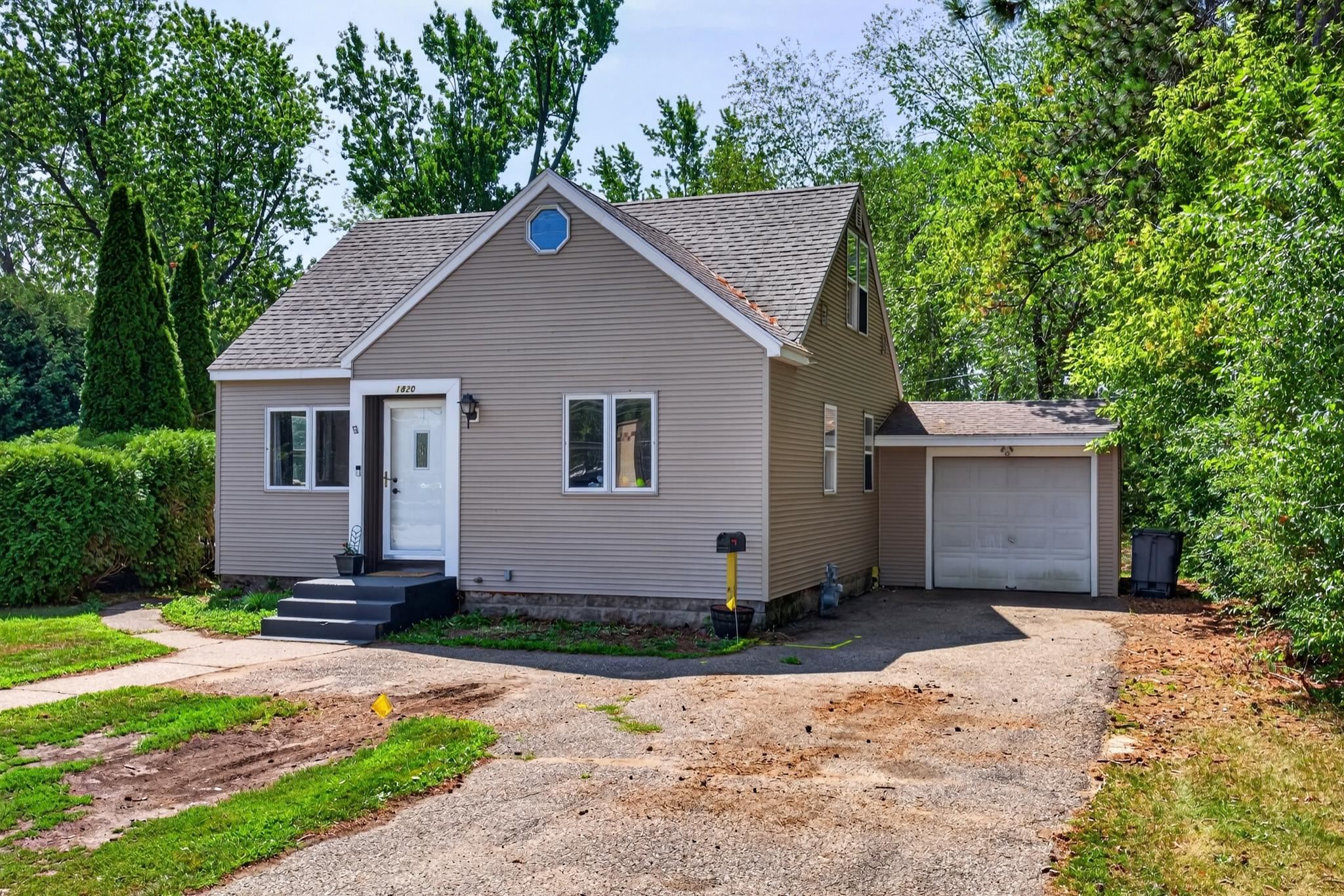 1820 PEACH STREET, Wisconsin Rapids, Wisconsin 54494, 3 Bedrooms Bedrooms, ,1 BathroomBathrooms,Residential,For Sale,1820 PEACH STREET,22604076