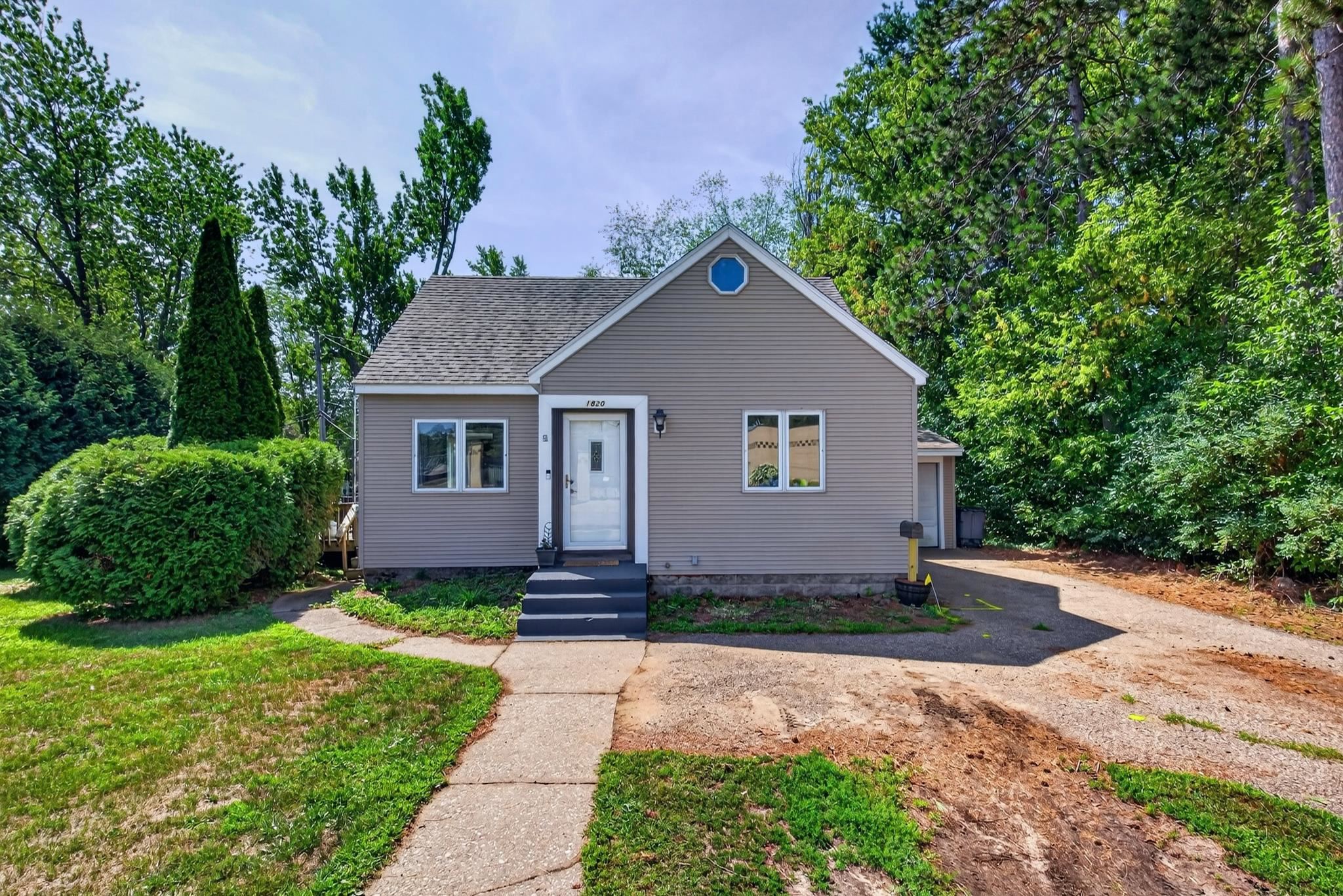 1820 PEACH STREET, Wisconsin Rapids, Wisconsin 54494, 3 Bedrooms Bedrooms, ,1 BathroomBathrooms,Residential,For Sale,1820 PEACH STREET,22604076
