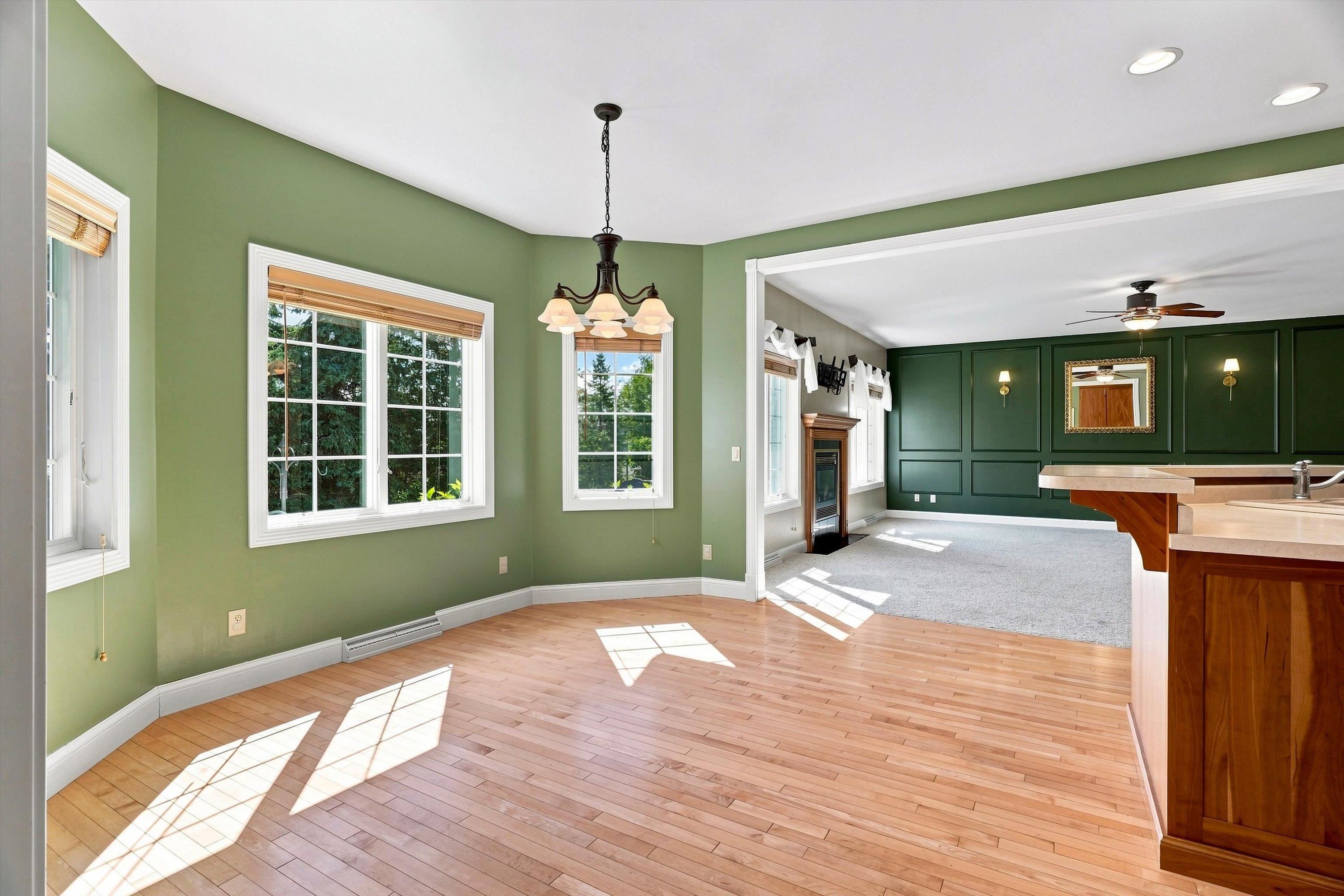 1109 S LOCUST AVENUE, Marshfield, Wisconsin 54449, 3 Bedrooms Bedrooms, ,2 BathroomsBathrooms,Residential,For Sale,1109 S LOCUST AVENUE,22604077