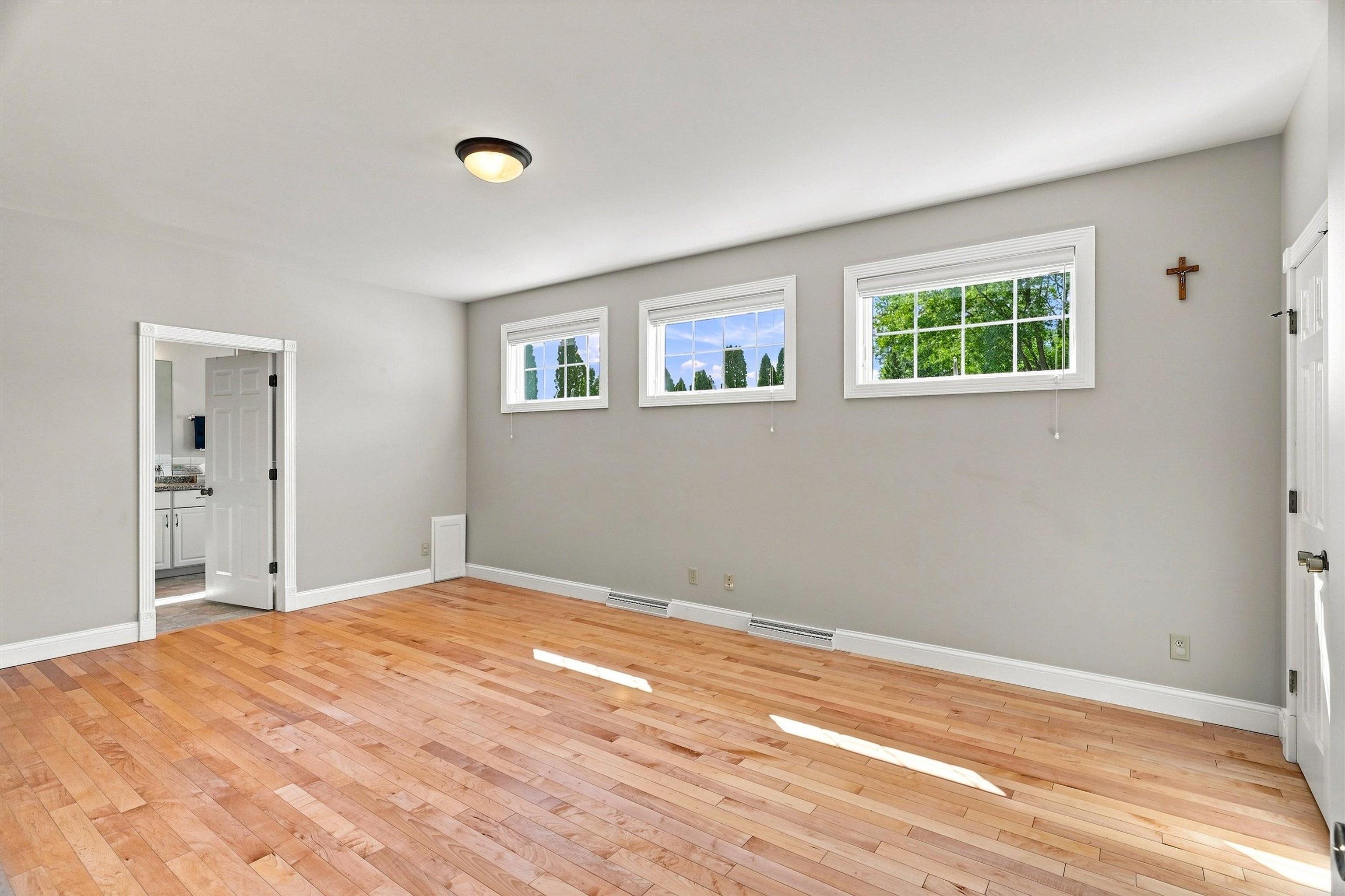 1109 S LOCUST AVENUE, Marshfield, Wisconsin 54449, 3 Bedrooms Bedrooms, ,2 BathroomsBathrooms,Residential,For Sale,1109 S LOCUST AVENUE,22604077