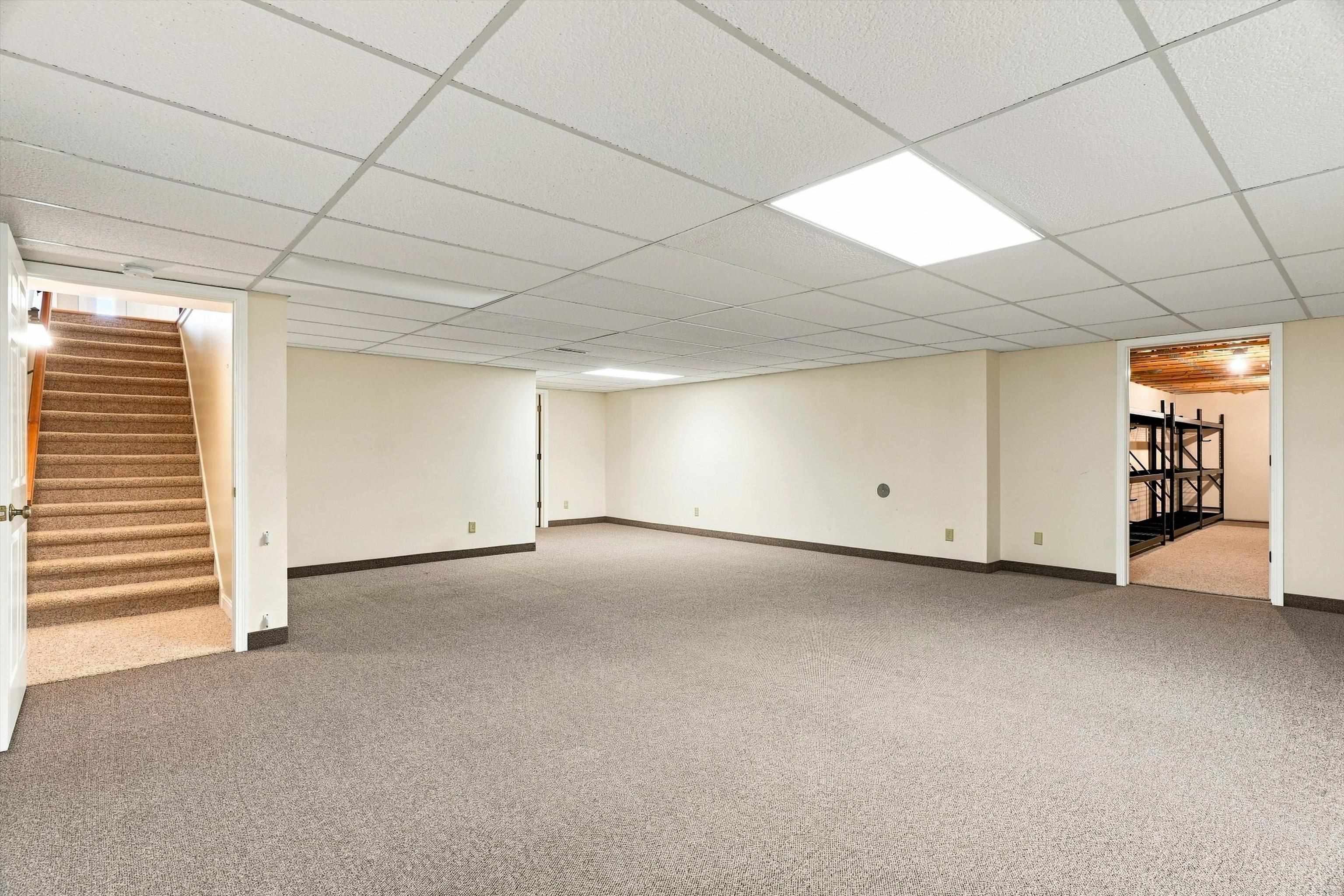 1109 S LOCUST AVENUE, Marshfield, Wisconsin 54449, 3 Bedrooms Bedrooms, ,2 BathroomsBathrooms,Residential,For Sale,1109 S LOCUST AVENUE,22604077