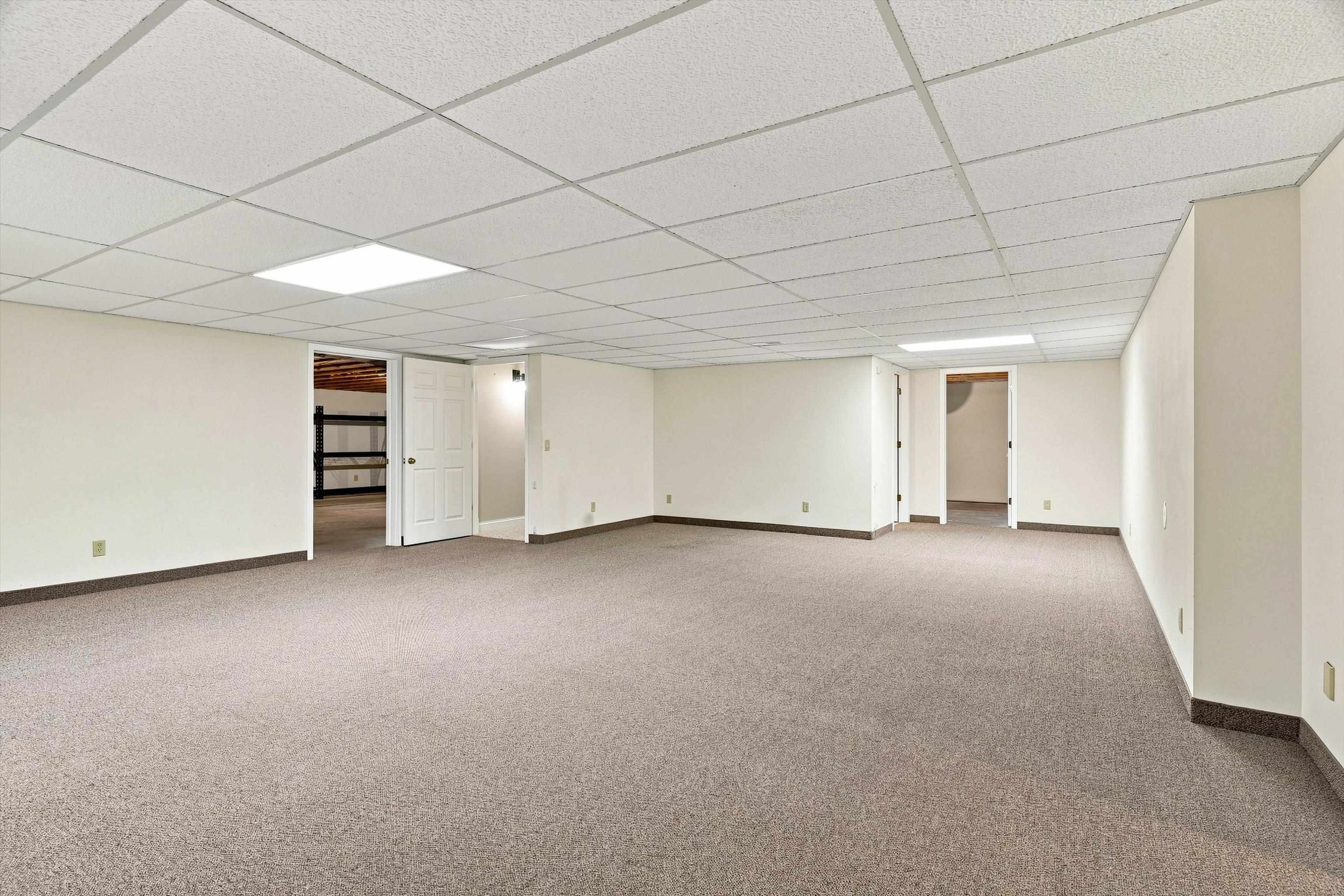 1109 S LOCUST AVENUE, Marshfield, Wisconsin 54449, 3 Bedrooms Bedrooms, ,2 BathroomsBathrooms,Residential,For Sale,1109 S LOCUST AVENUE,22604077